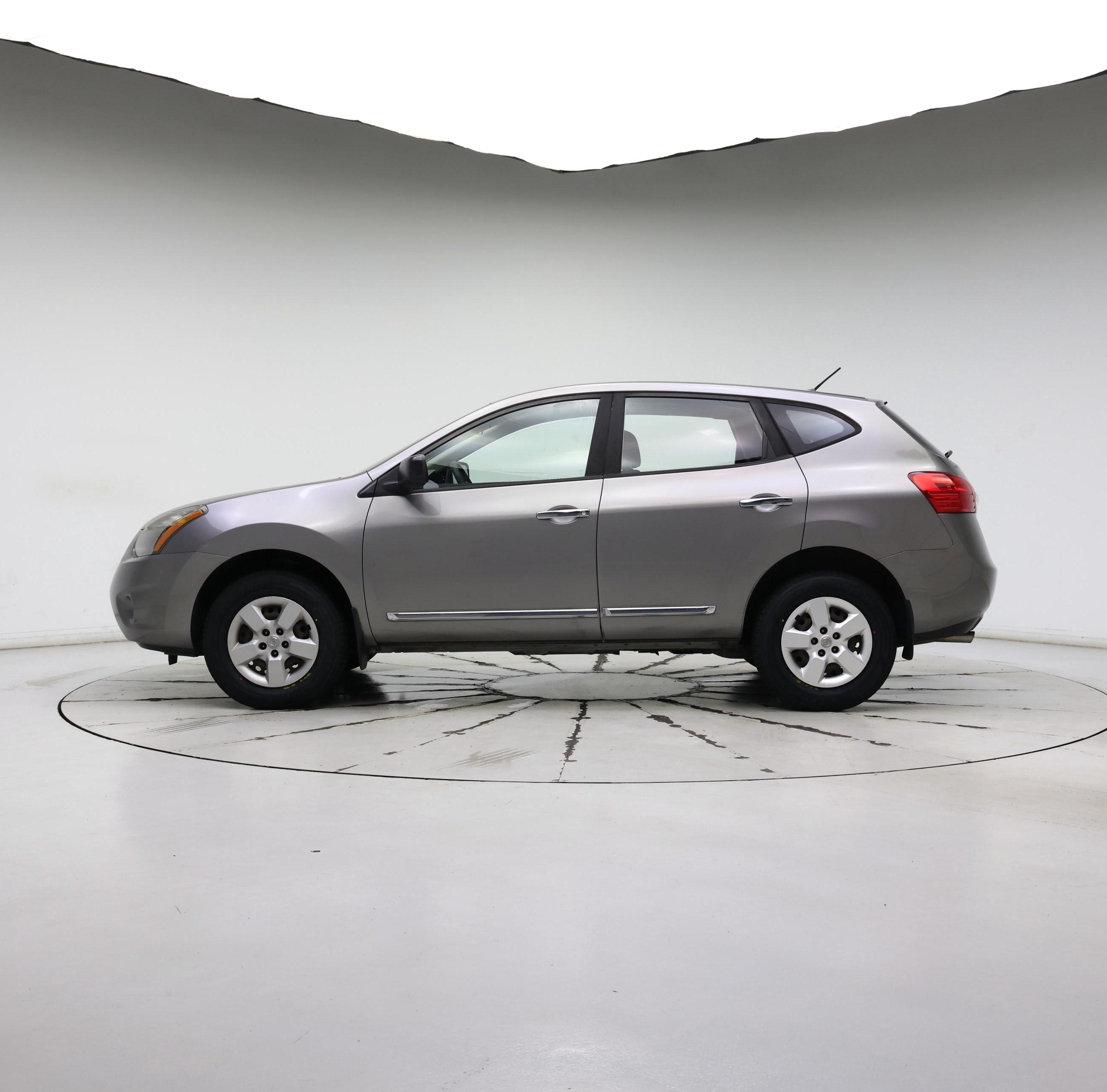 Thumbnail: 2015 Nissan Rogue - 3