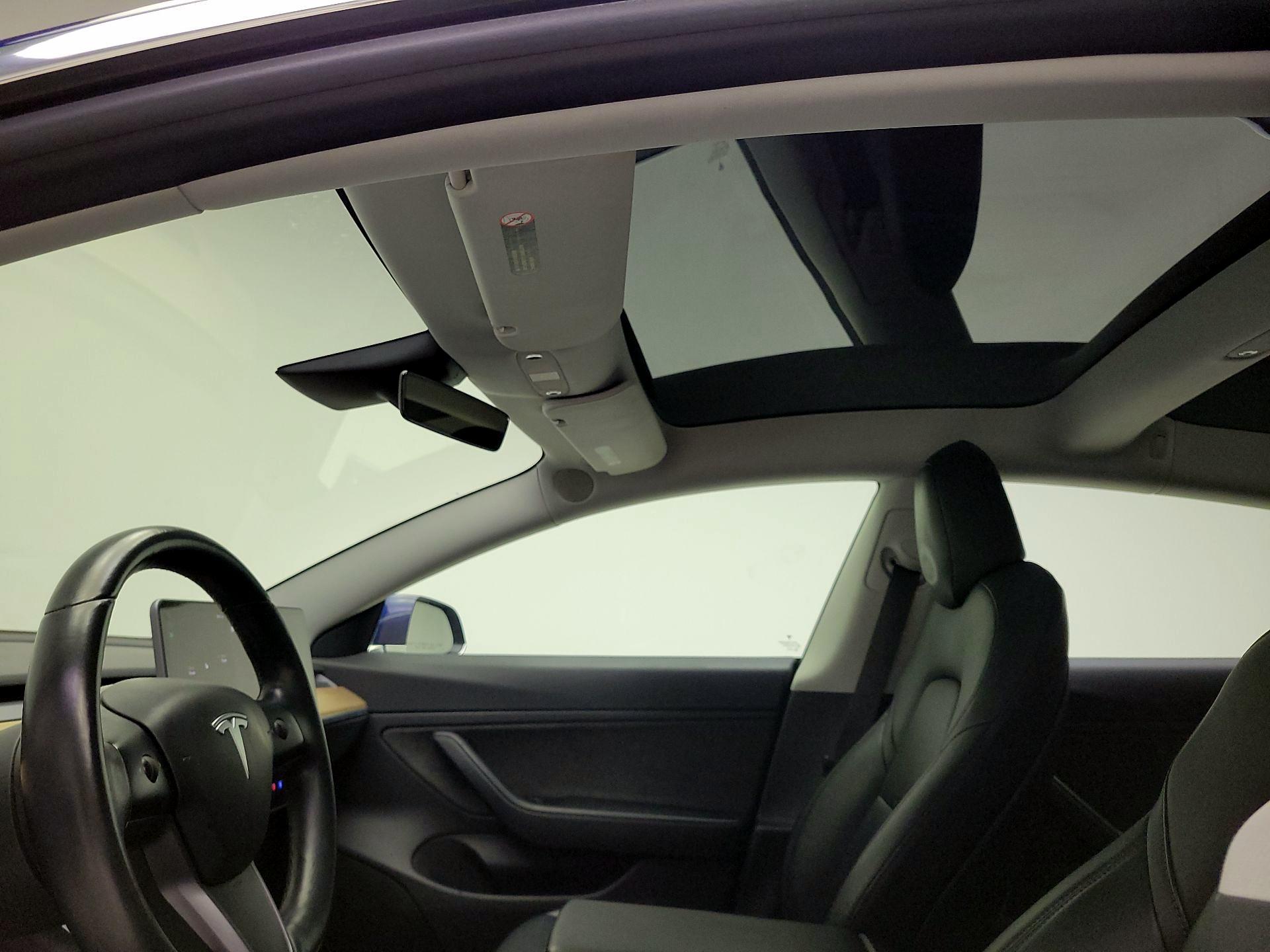 Thumbnail: 2018 Tesla Model 3 - 18