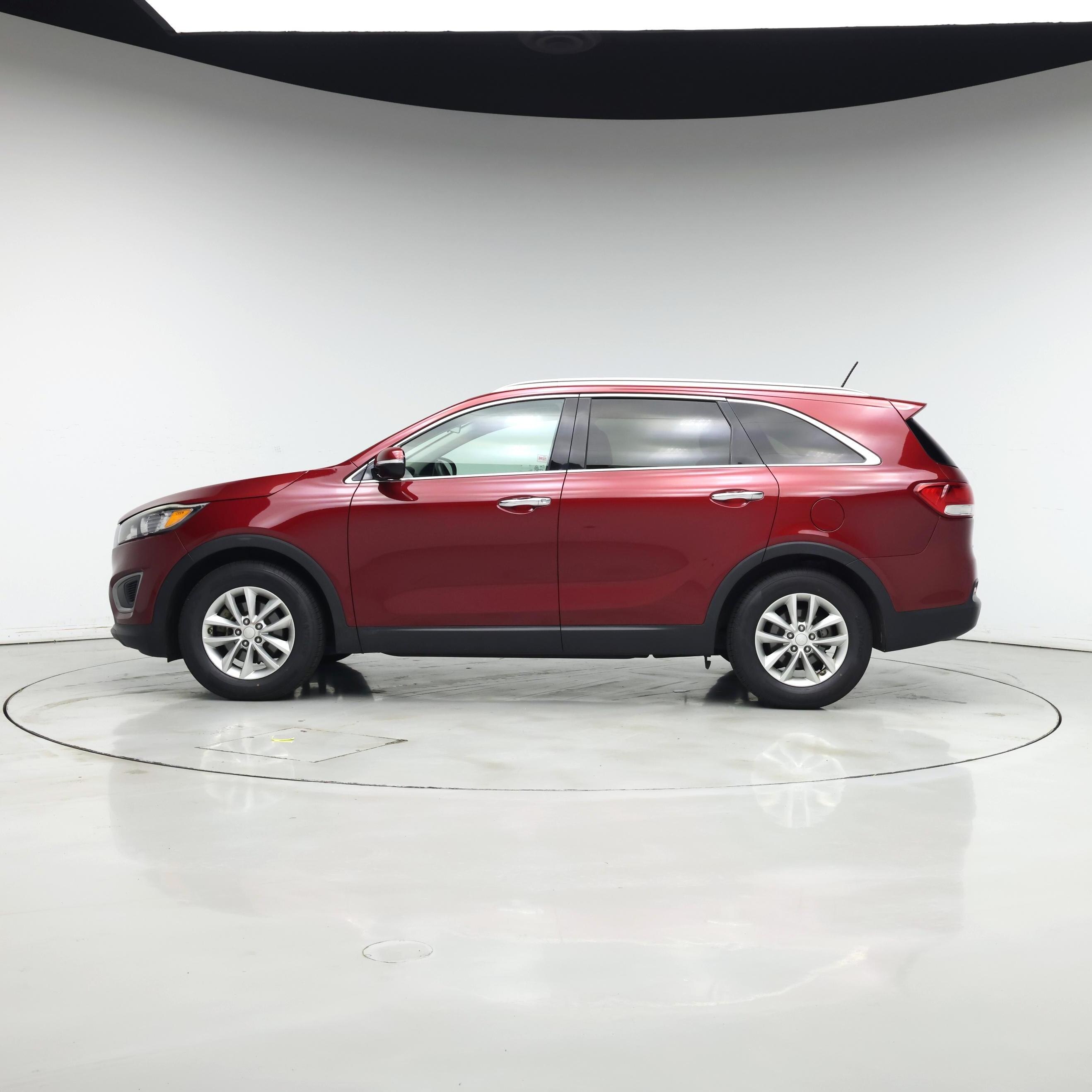 Thumbnail: 2017 Kia Sorento - 8