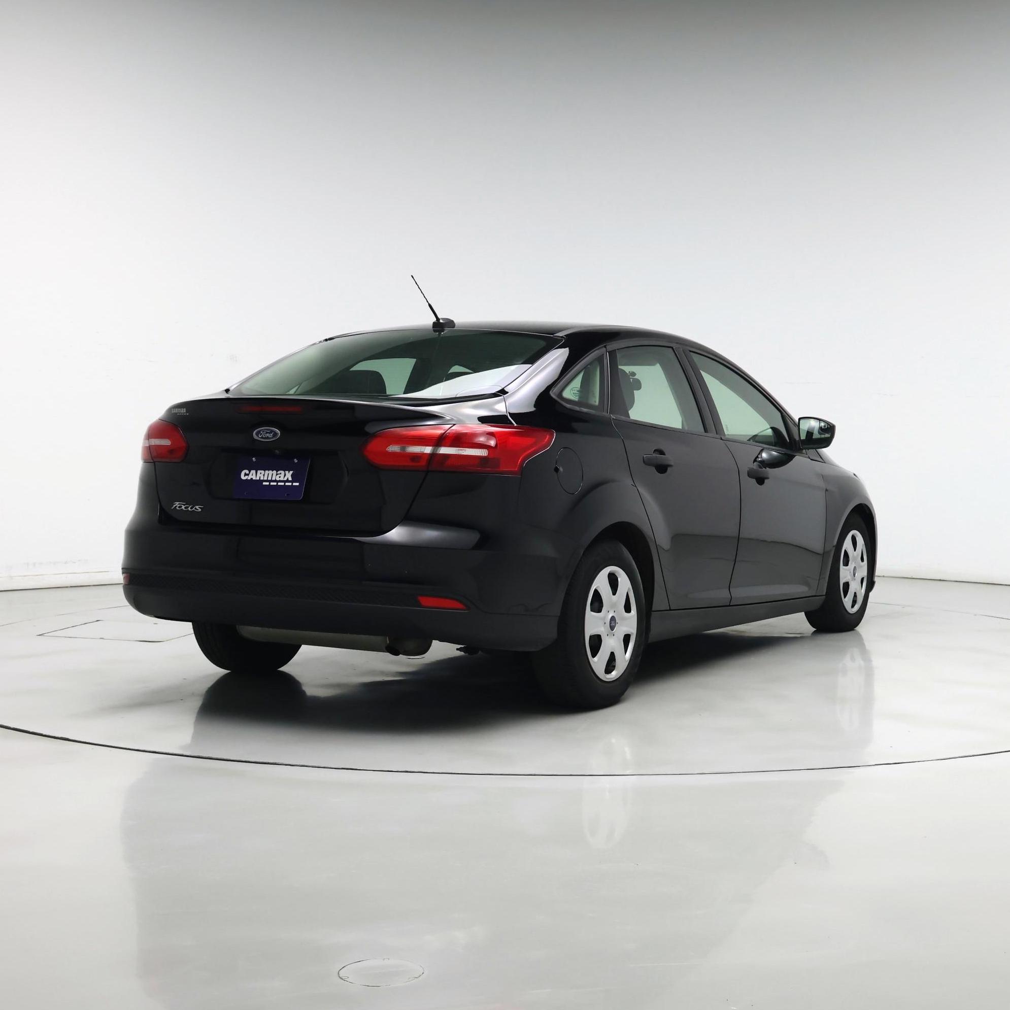Thumbnail: 2018 Ford Focus - 8