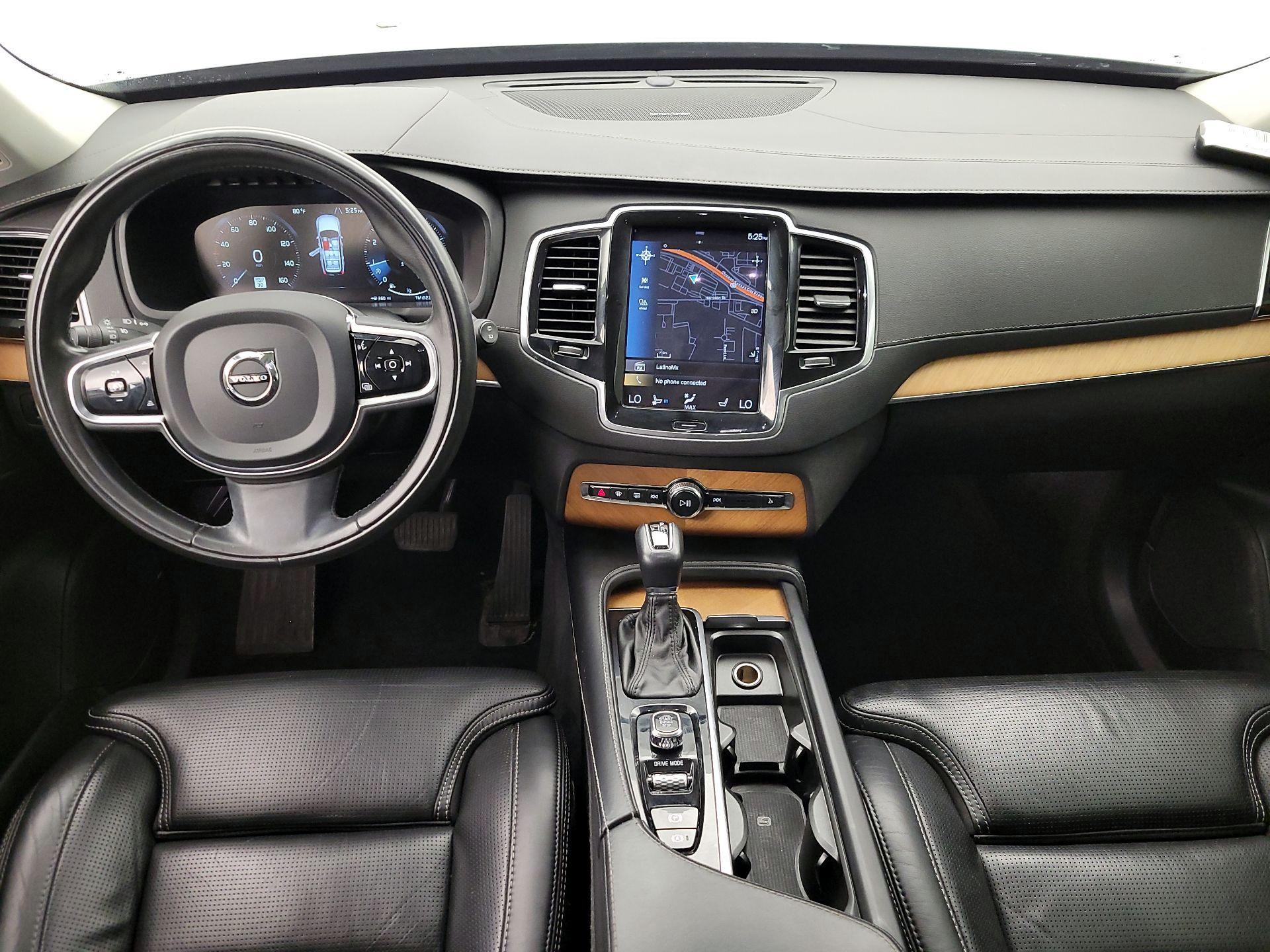 Thumbnail: 2020 Volvo XC90 - 9