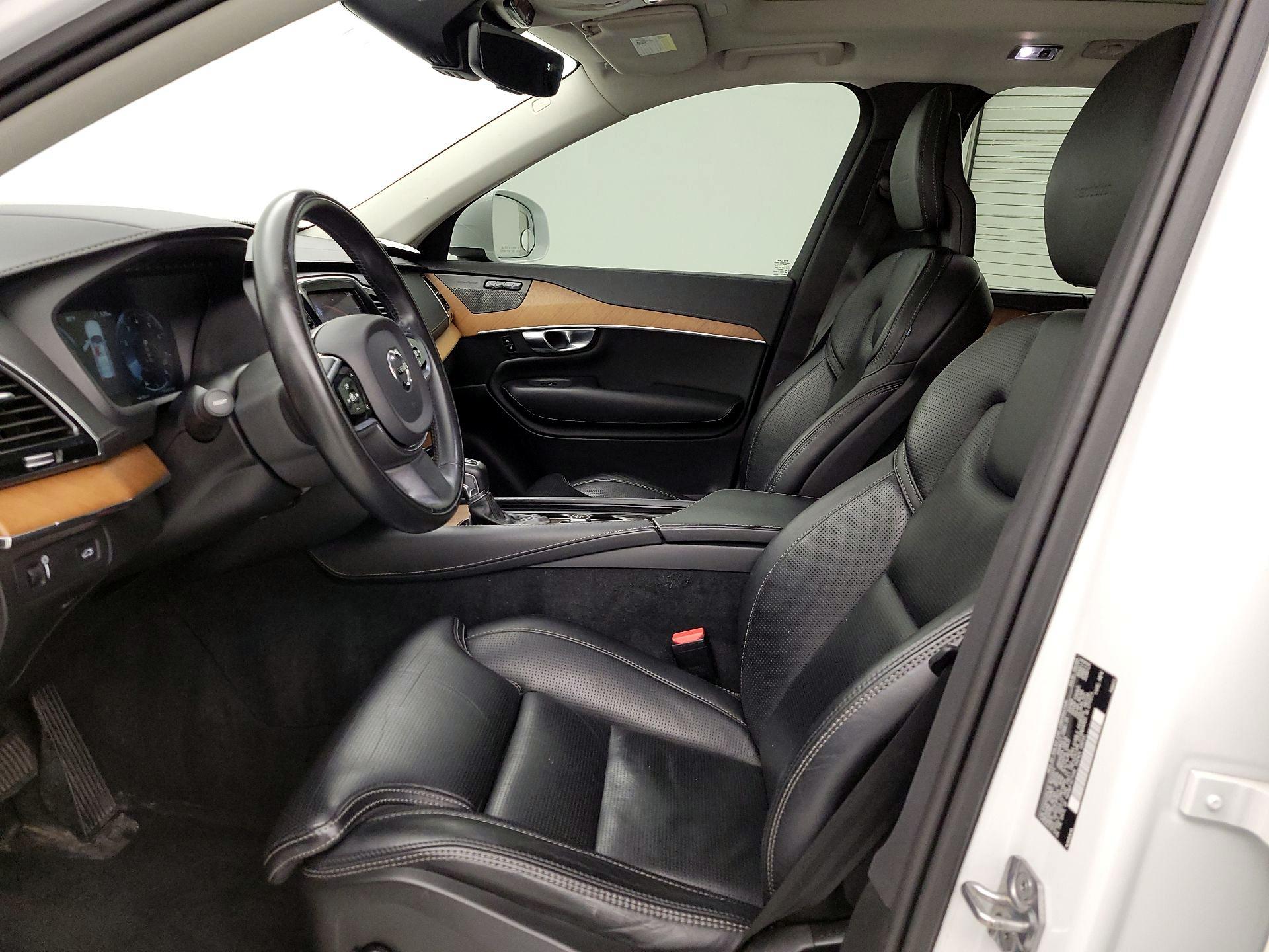 Thumbnail: 2020 Volvo XC90 - 11
