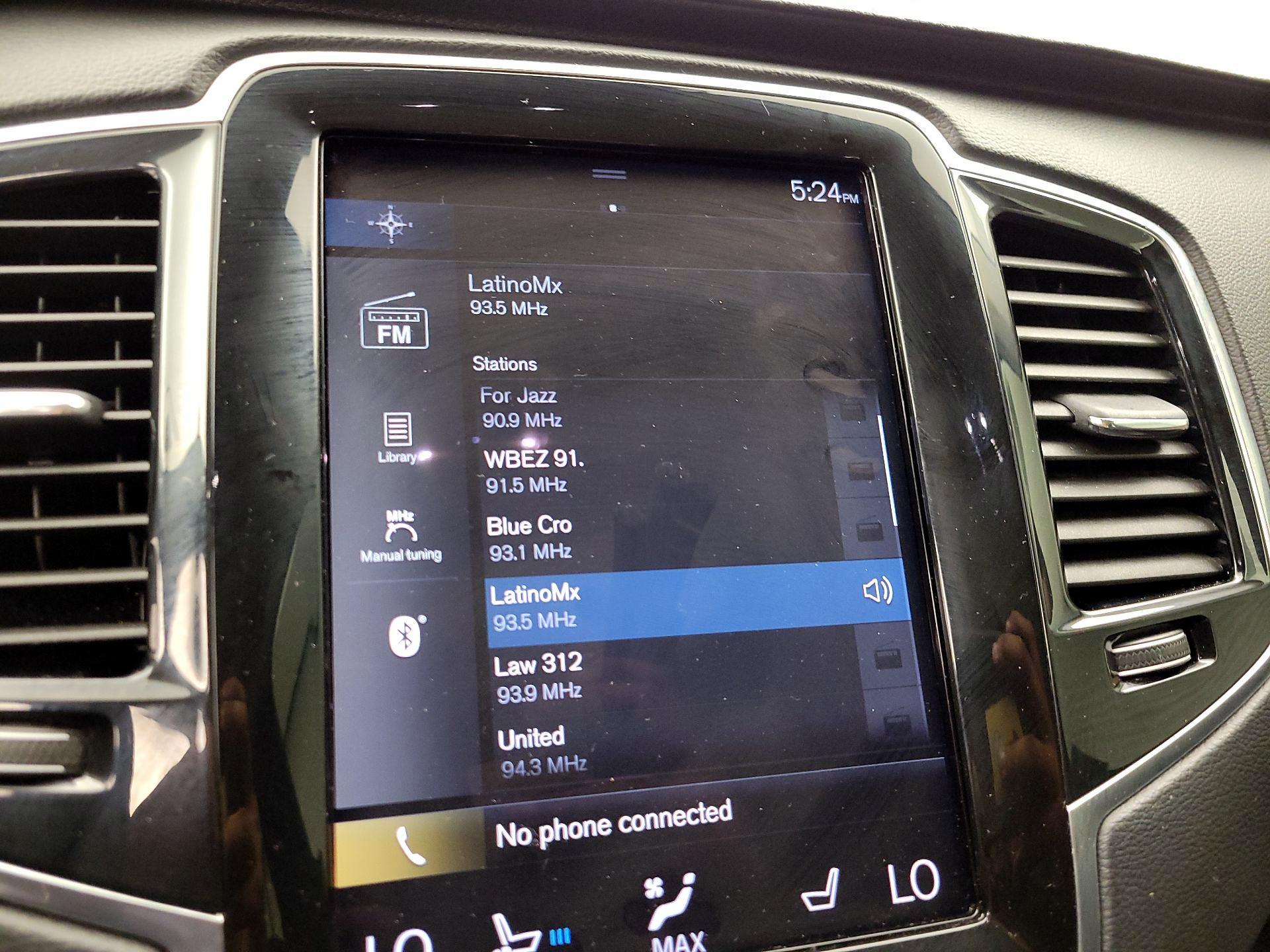 Thumbnail: 2020 Volvo XC90 - 15