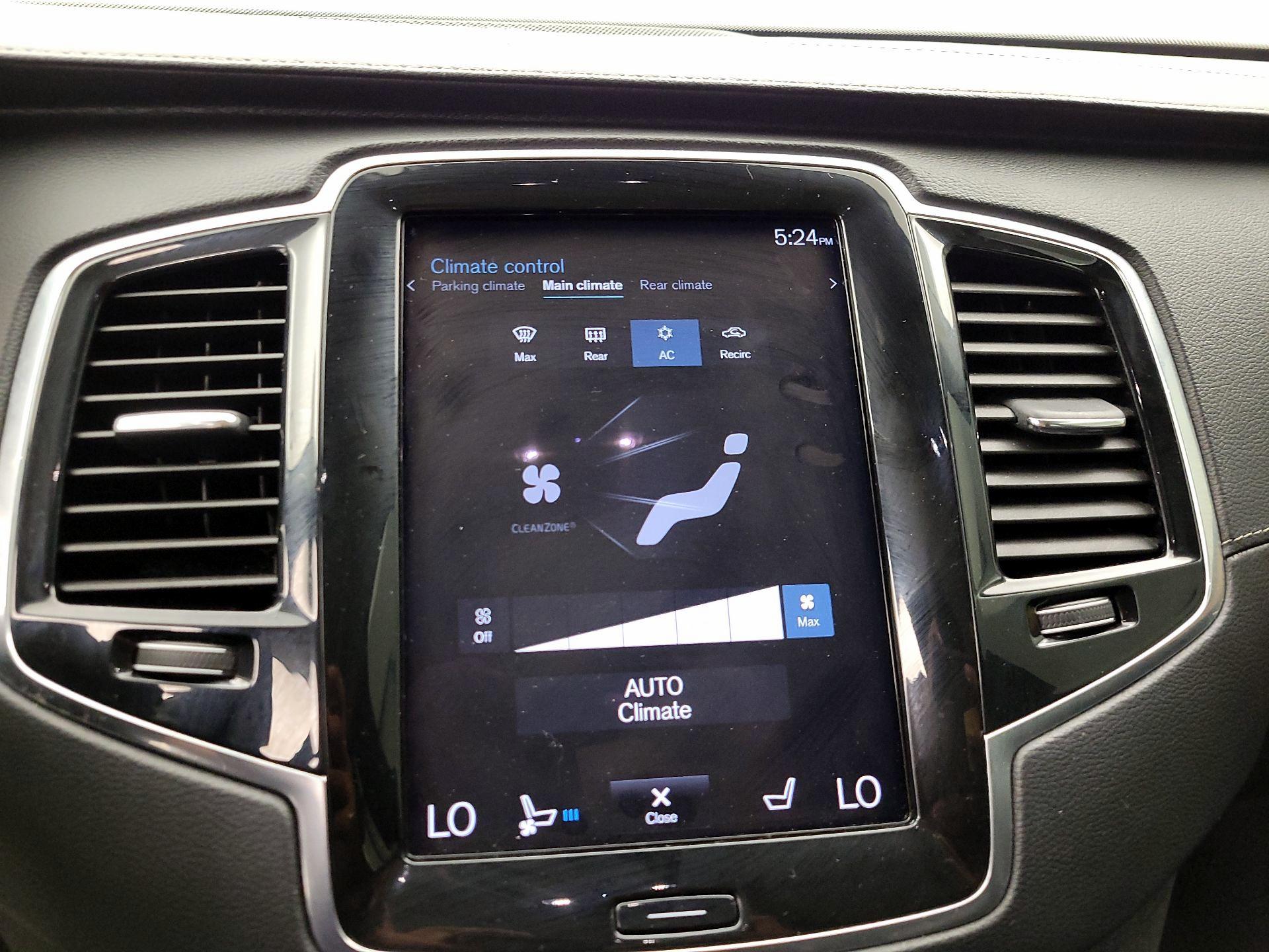 Thumbnail: 2020 Volvo XC90 - 16