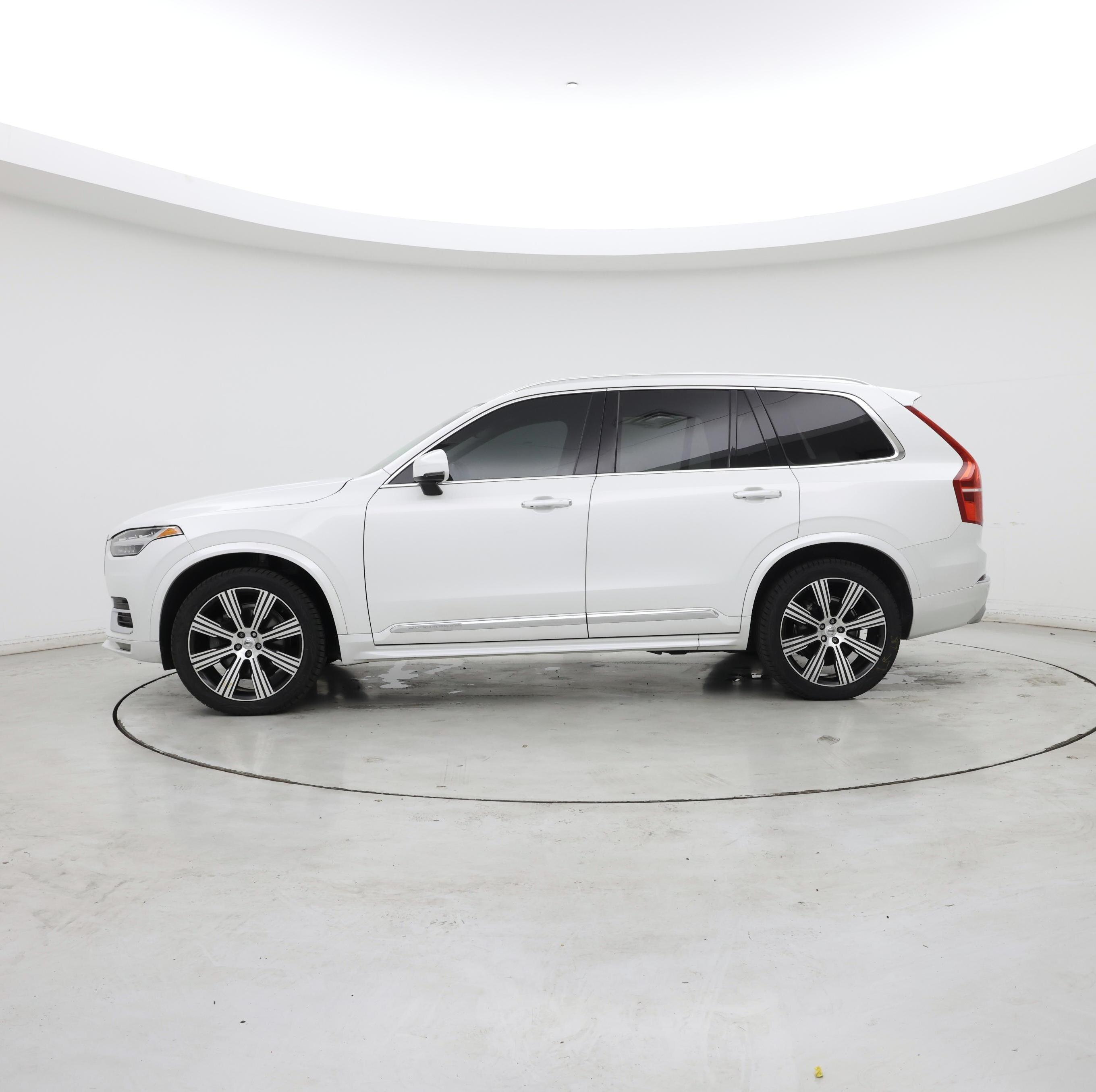 Thumbnail: 2020 Volvo XC90 - 3