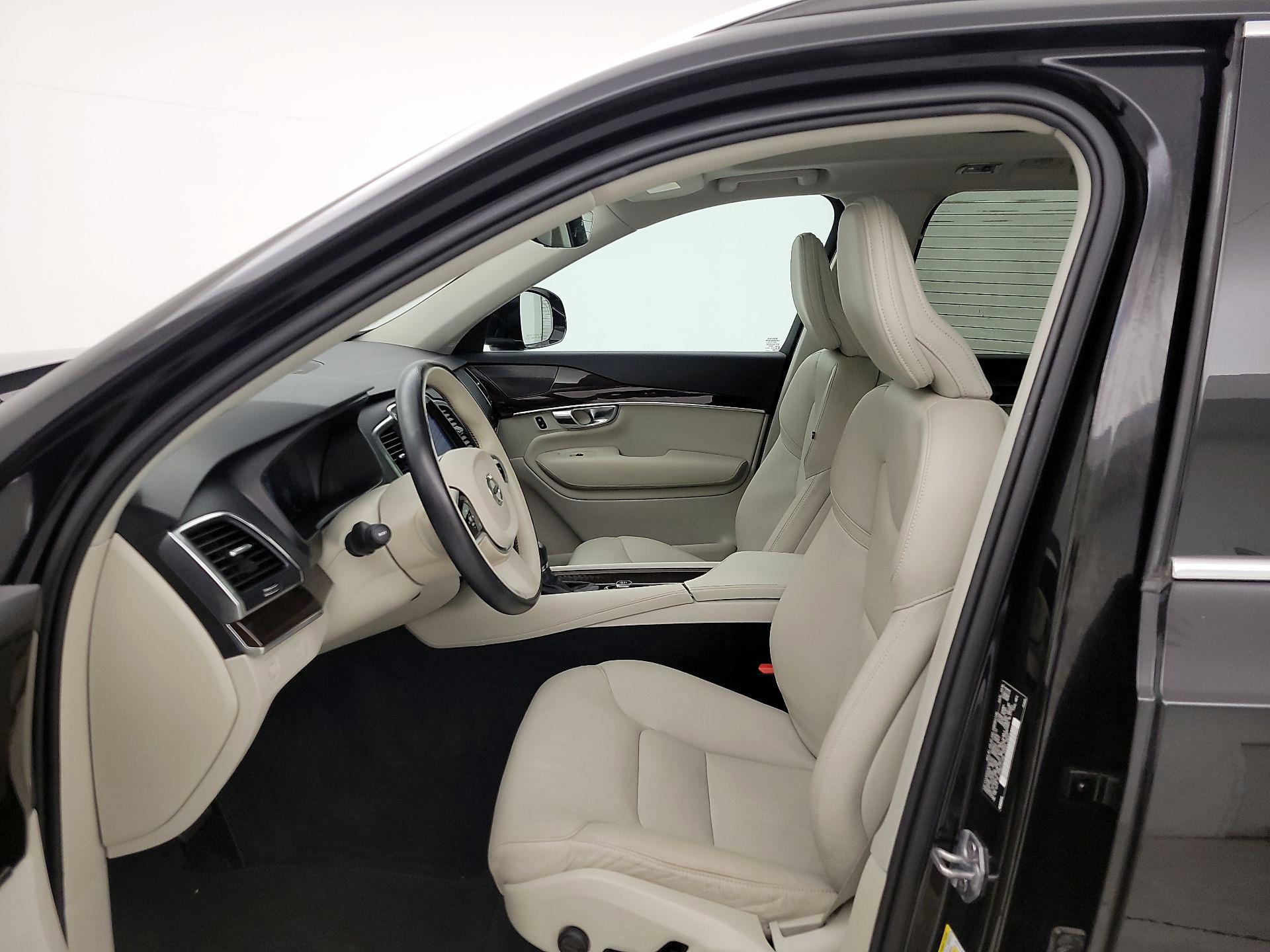 Thumbnail: 2019 Volvo XC90 - 11