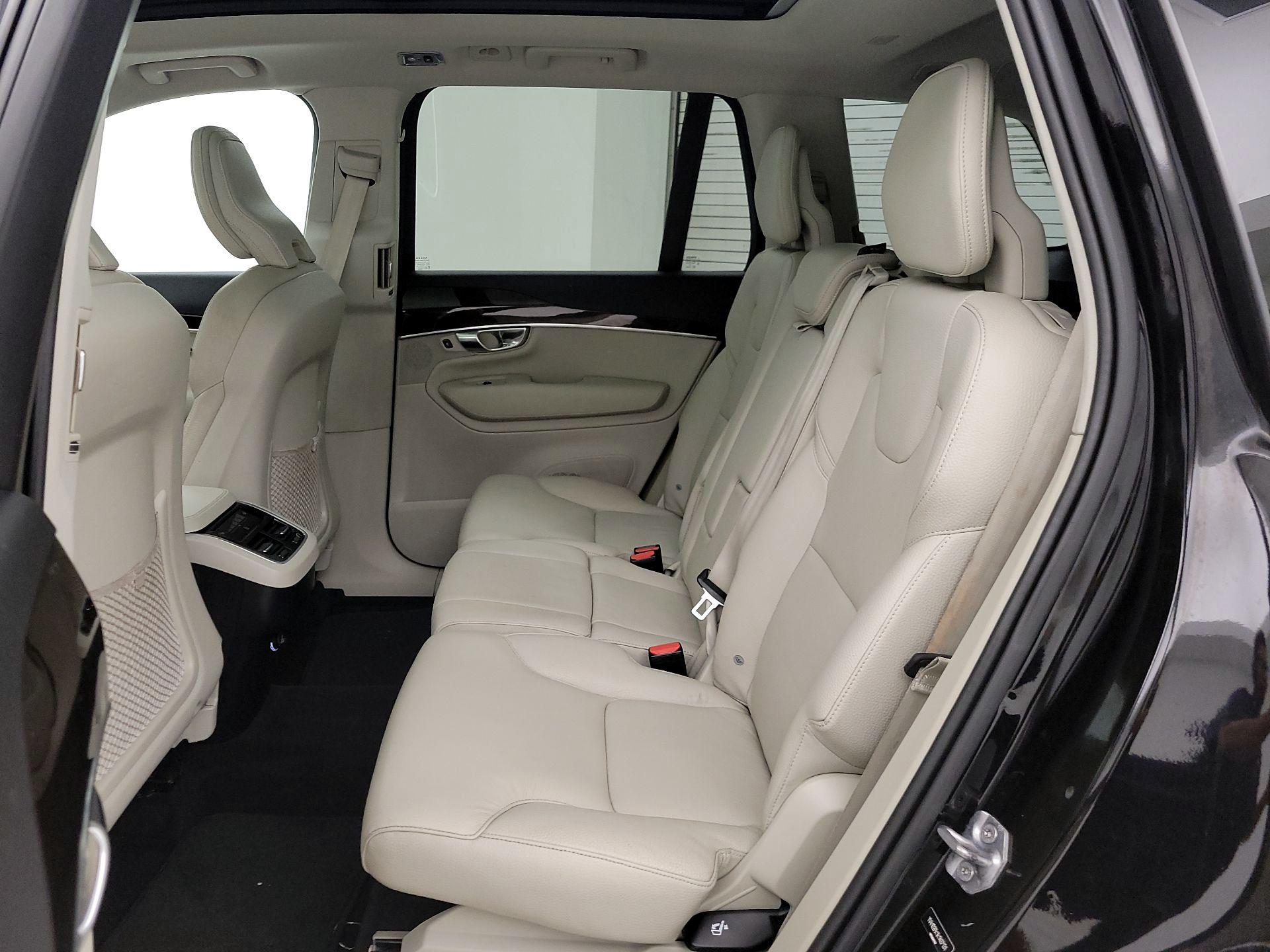 Thumbnail: 2019 Volvo XC90 - 20