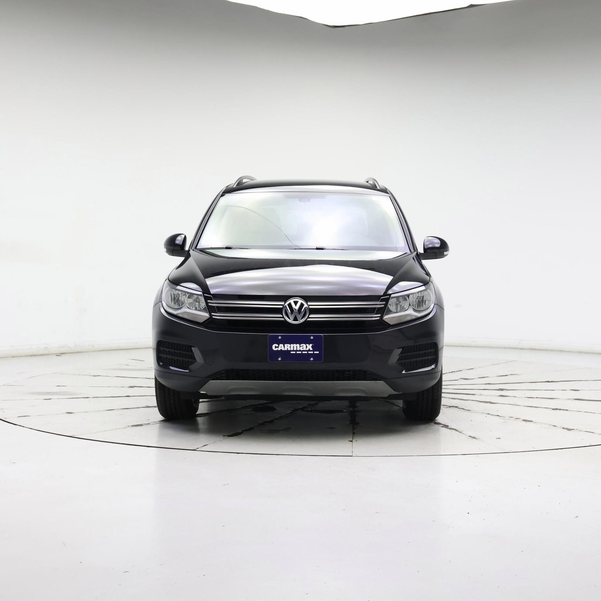 Thumbnail: 2017 Volkswagen Tiguan - 5