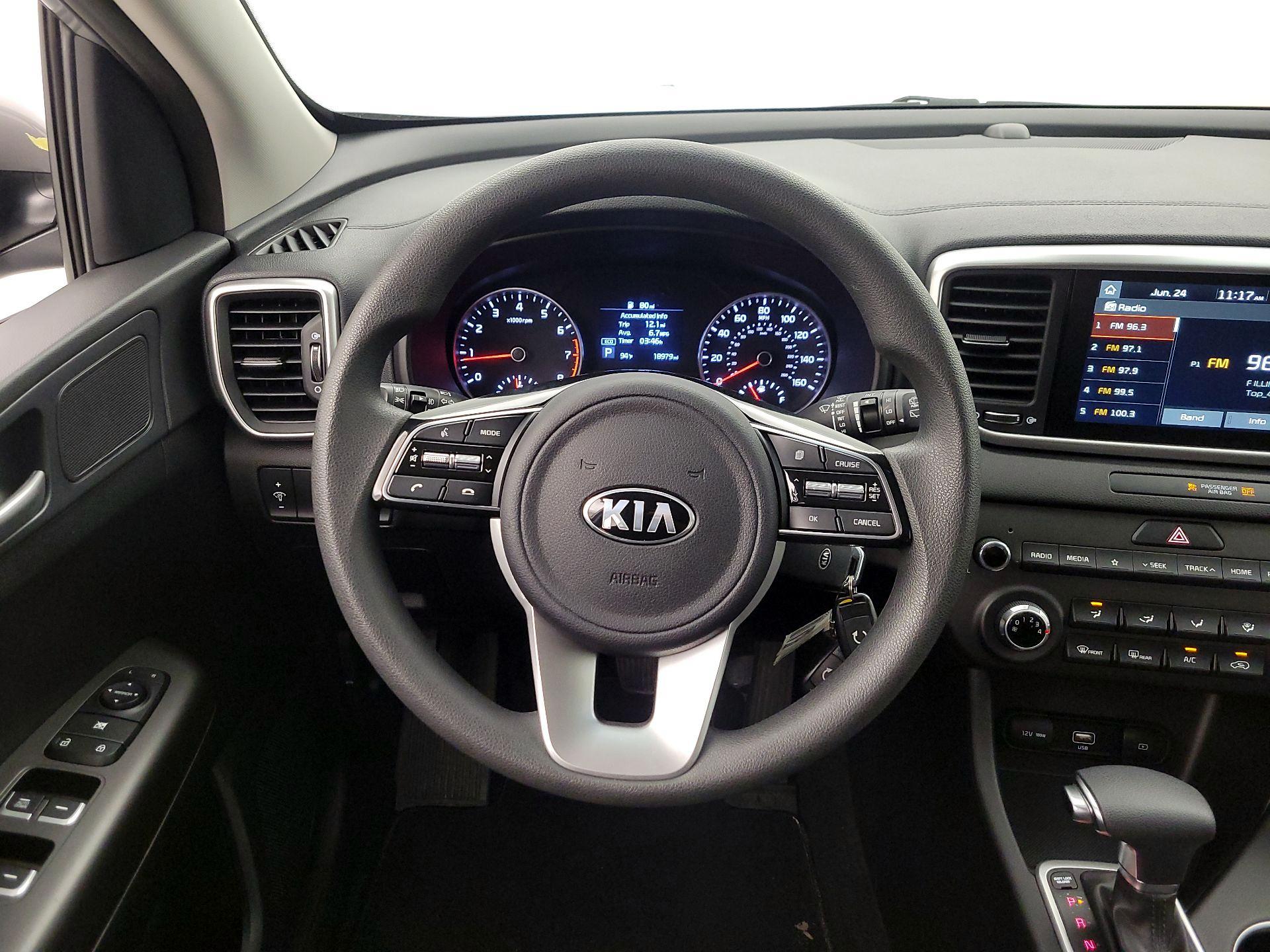 Thumbnail: 2022 Kia Sportage - 10