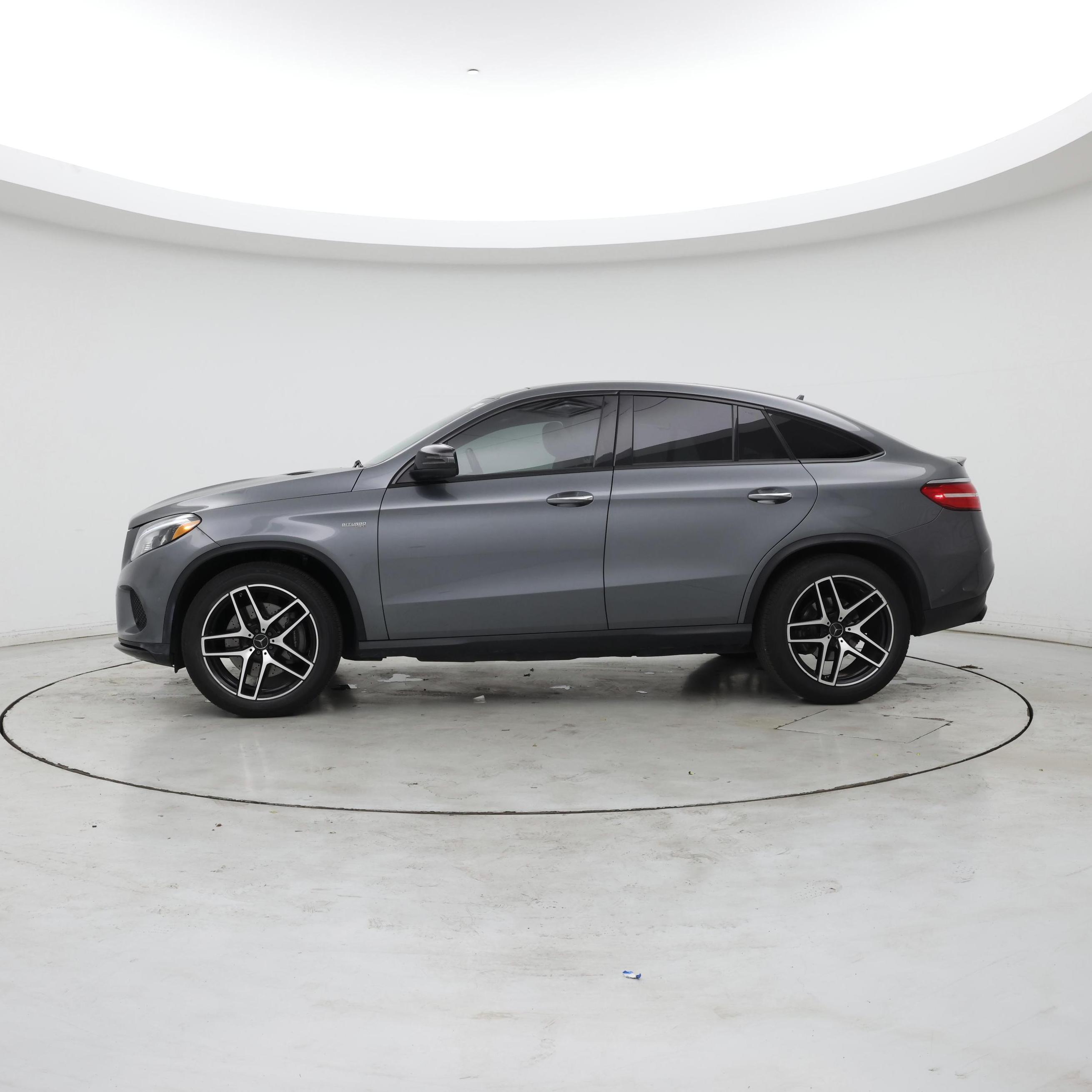 Thumbnail: 2019 Mercedes-Benz GLE - 3