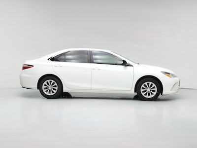 2016 Toyota Camry LE -
                  Naperville, IL