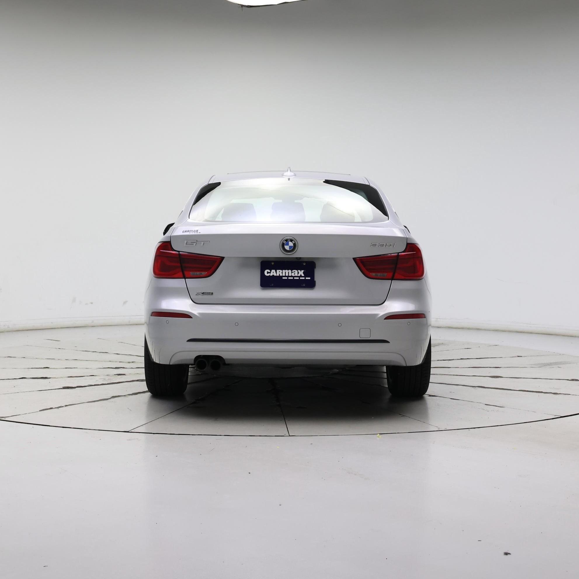 Thumbnail: 2017 BMW 3 Series - 6