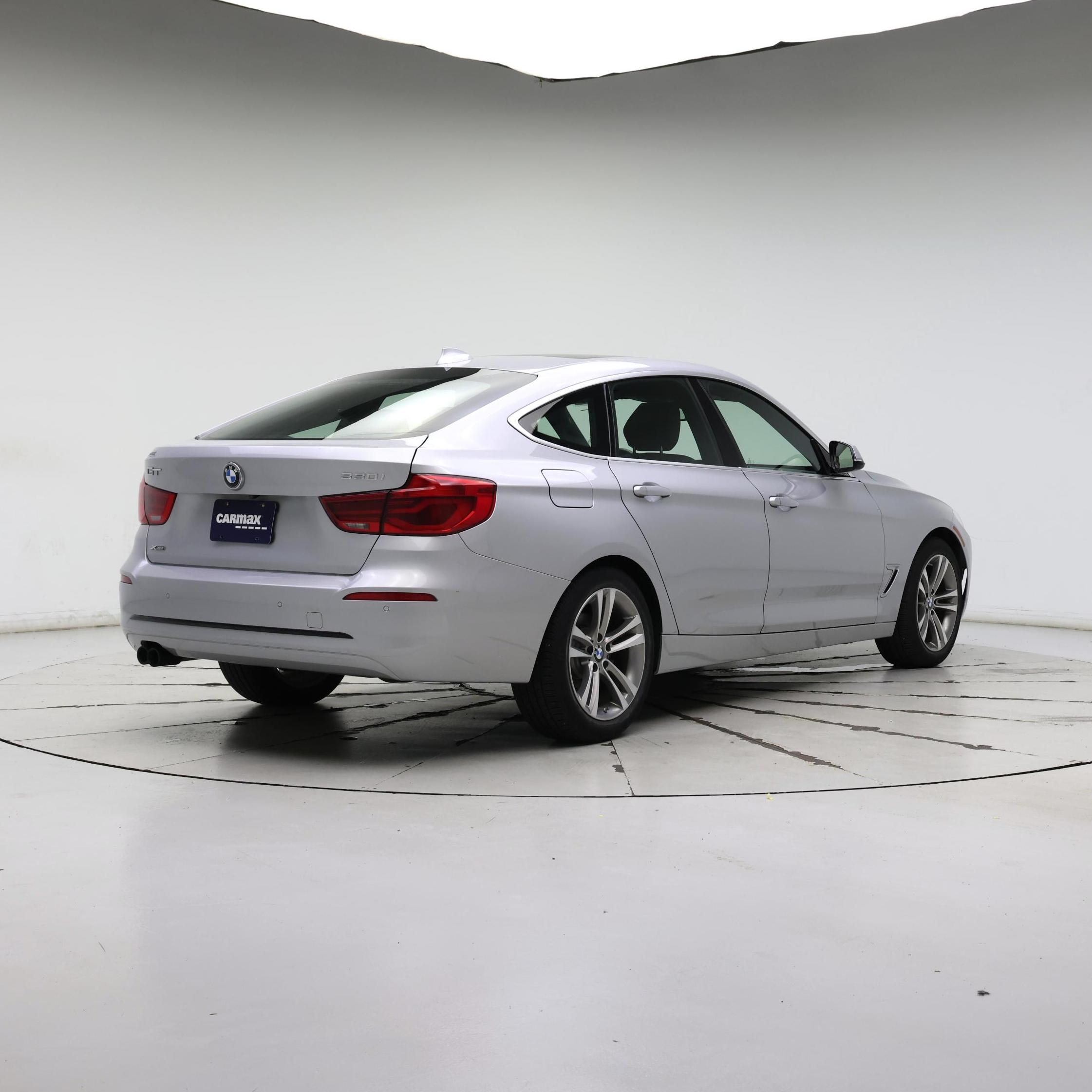 Thumbnail: 2017 BMW 3 Series - 8