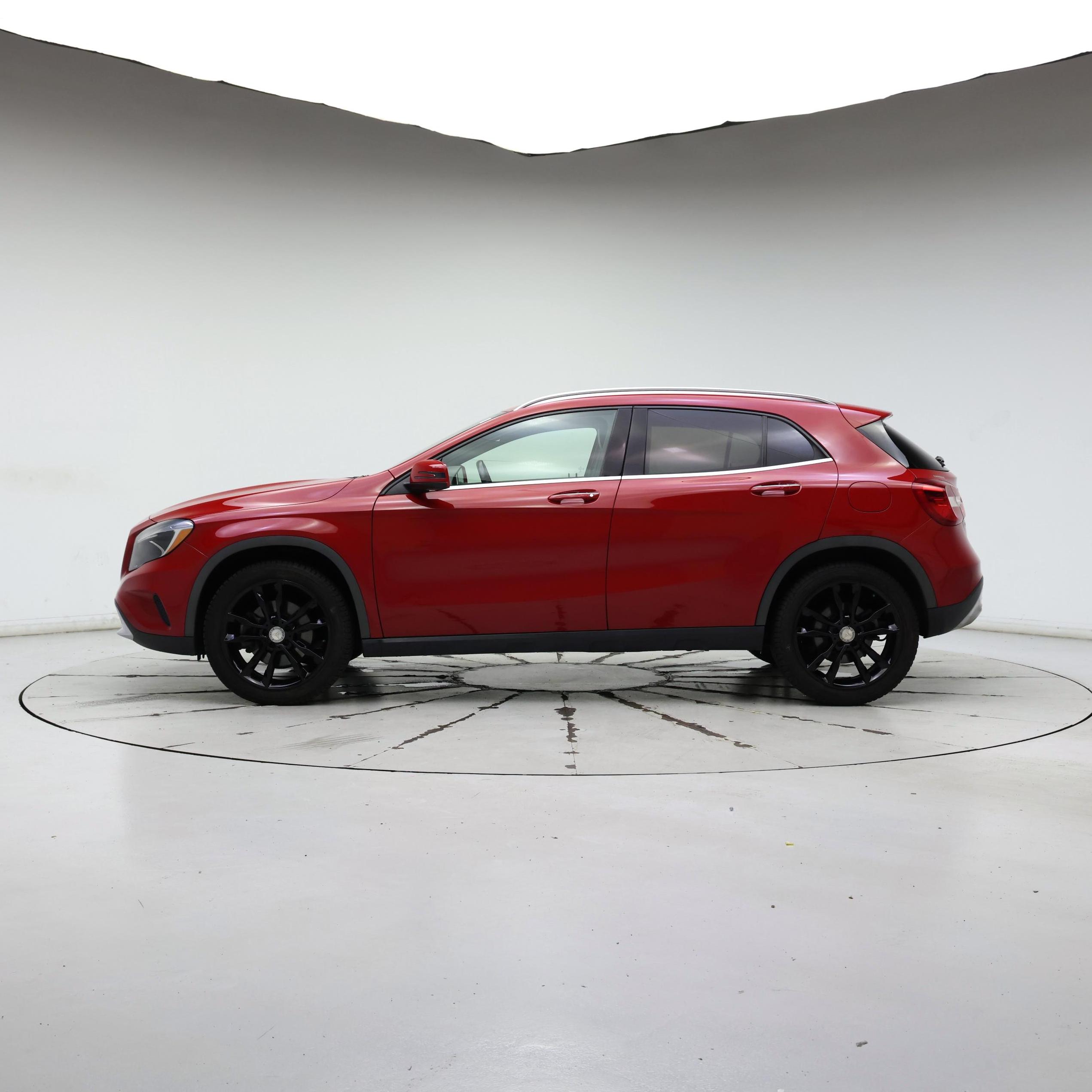 Thumbnail: 2016 Mercedes-Benz GLA - 3