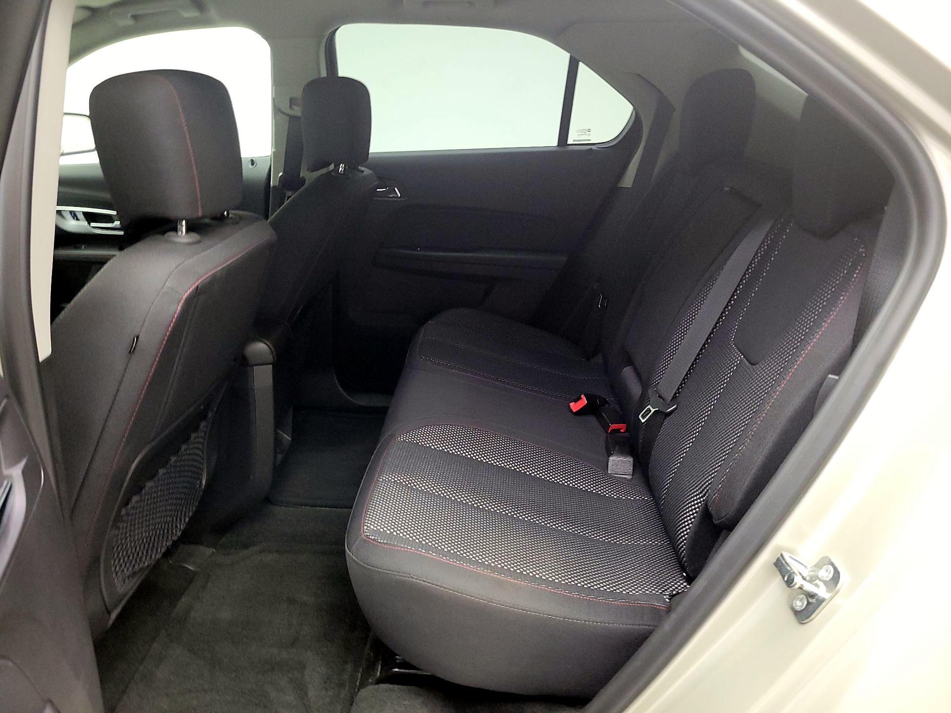 Thumbnail: 2015 Chevrolet Equinox - 19