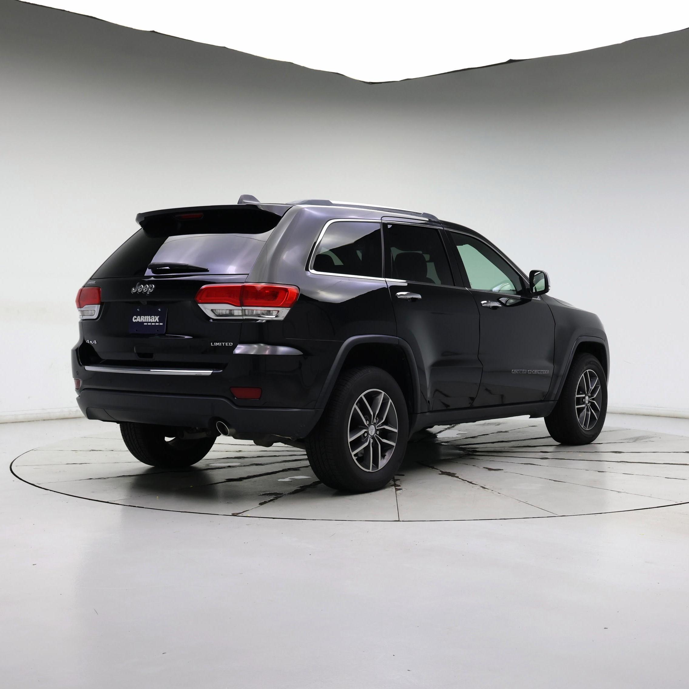 Thumbnail: 2018 Jeep Grand Cherokee - 8