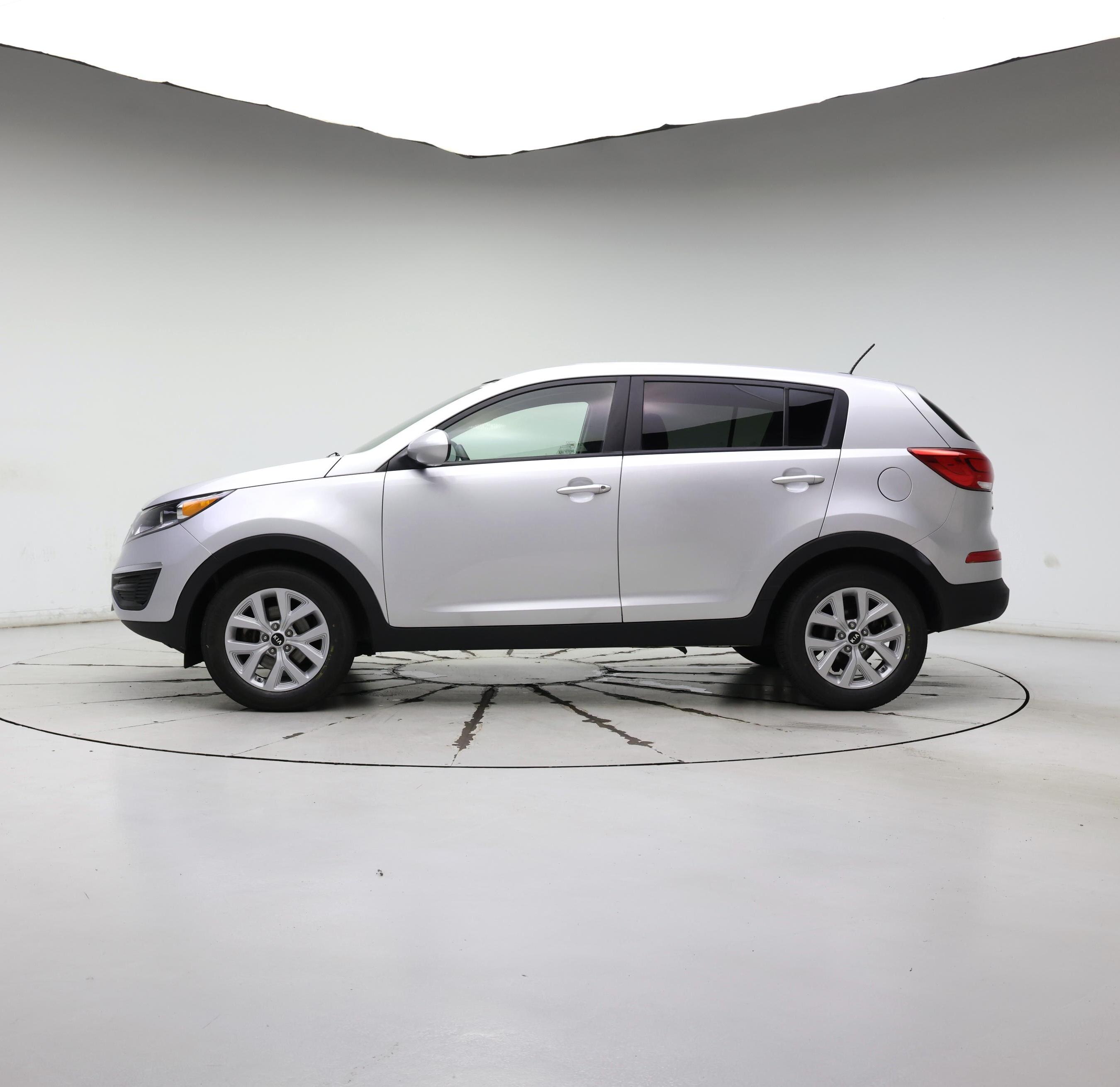 Thumbnail: 2015 Kia Sportage - 3