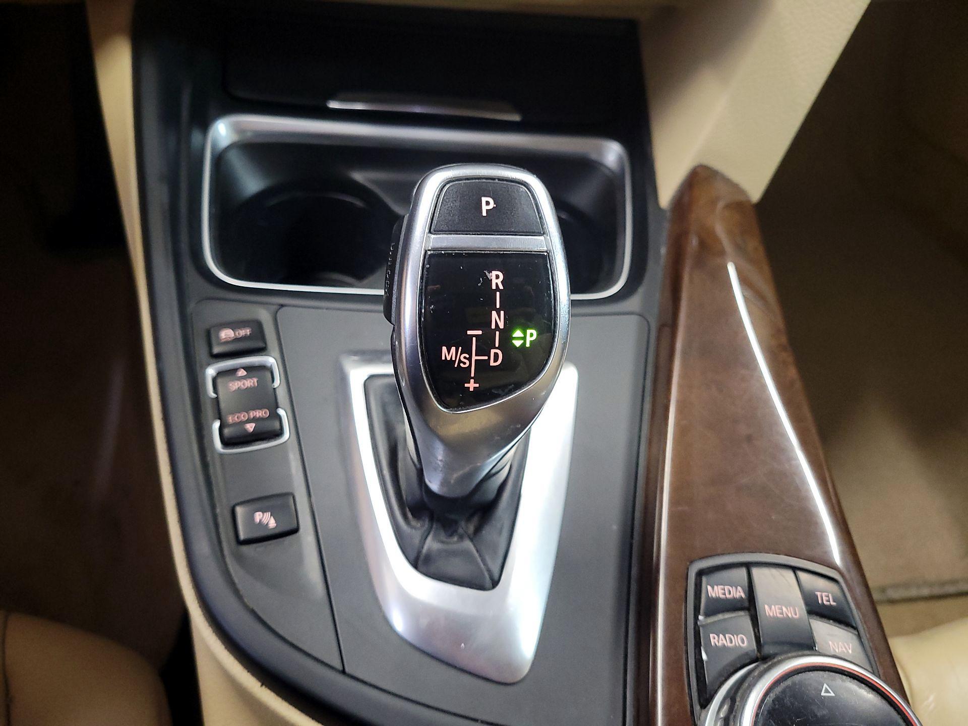 Thumbnail: 2014 BMW 4 Series - 17