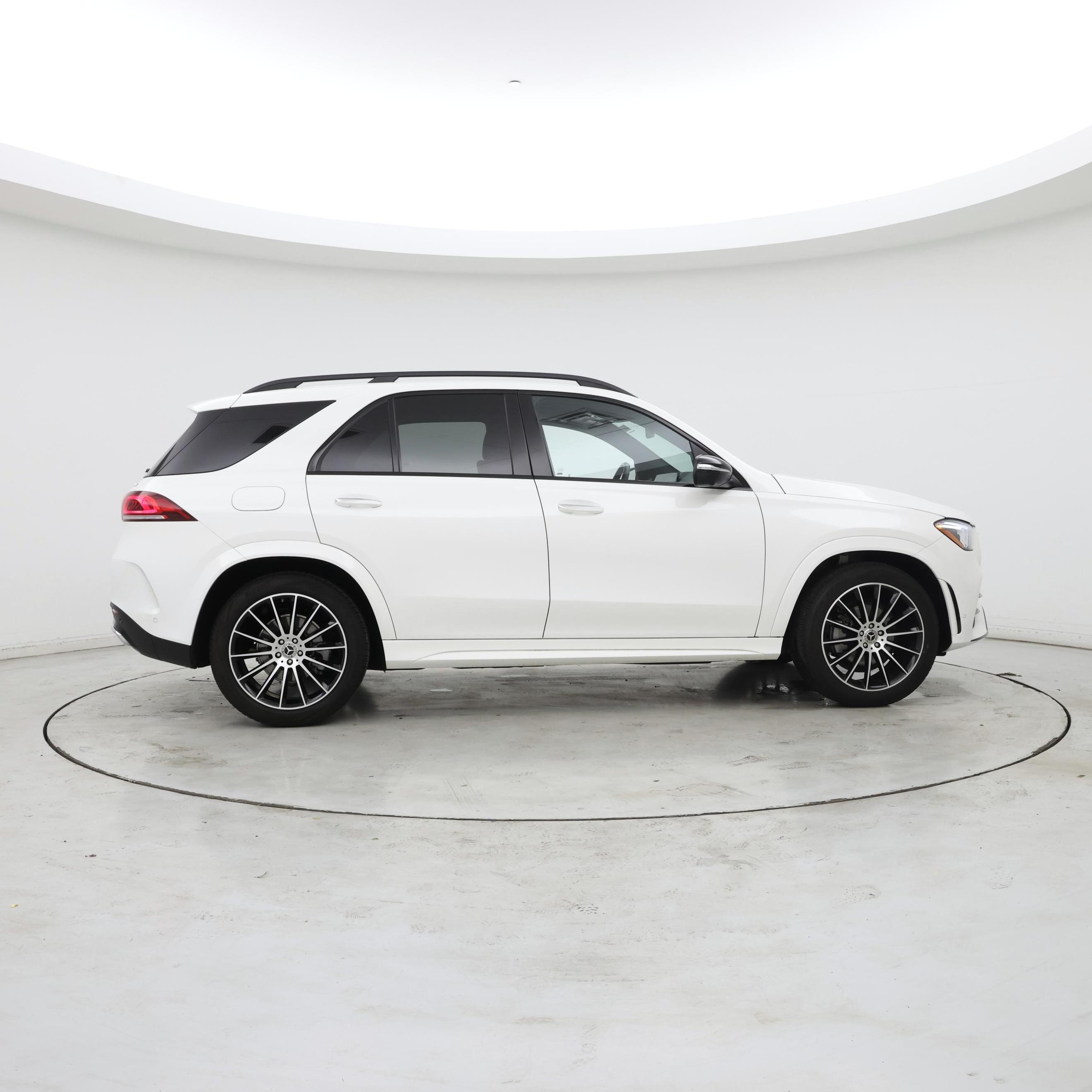 Thumbnail: 2023 Mercedes-Benz GLE - 7