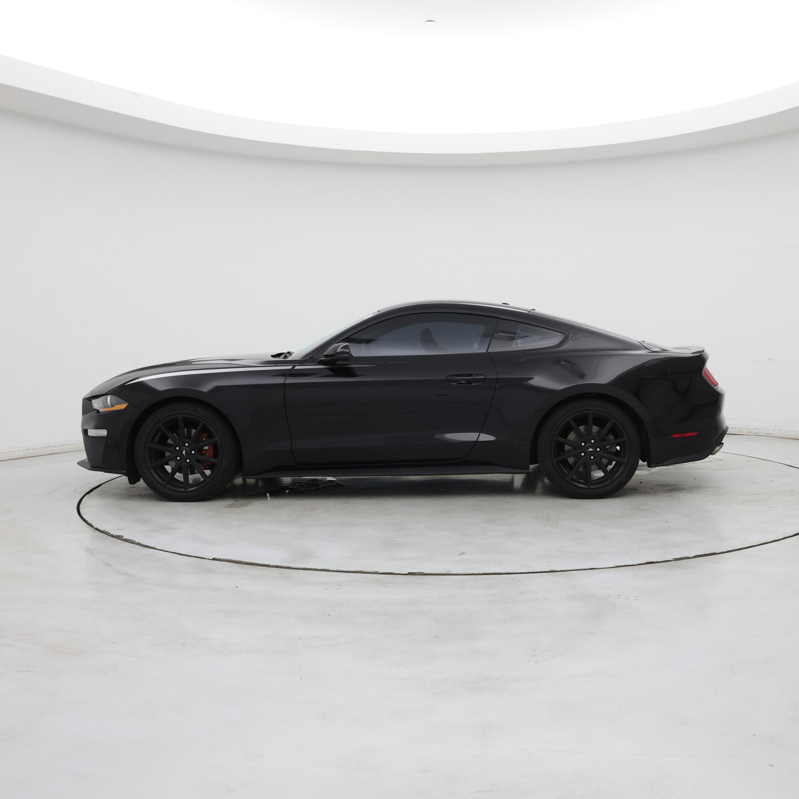 Thumbnail: 2019 Ford Mustang - 3
