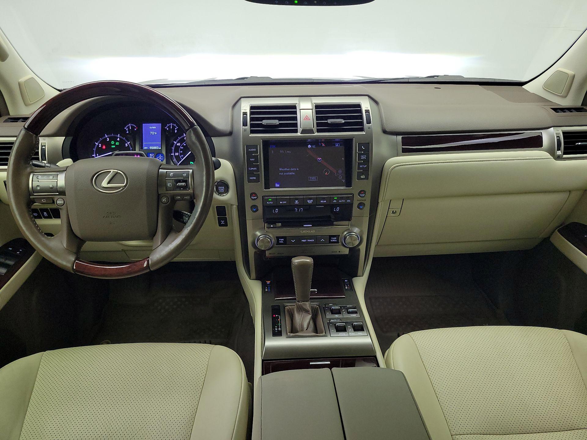 Thumbnail: 2017 Lexus GX - 9