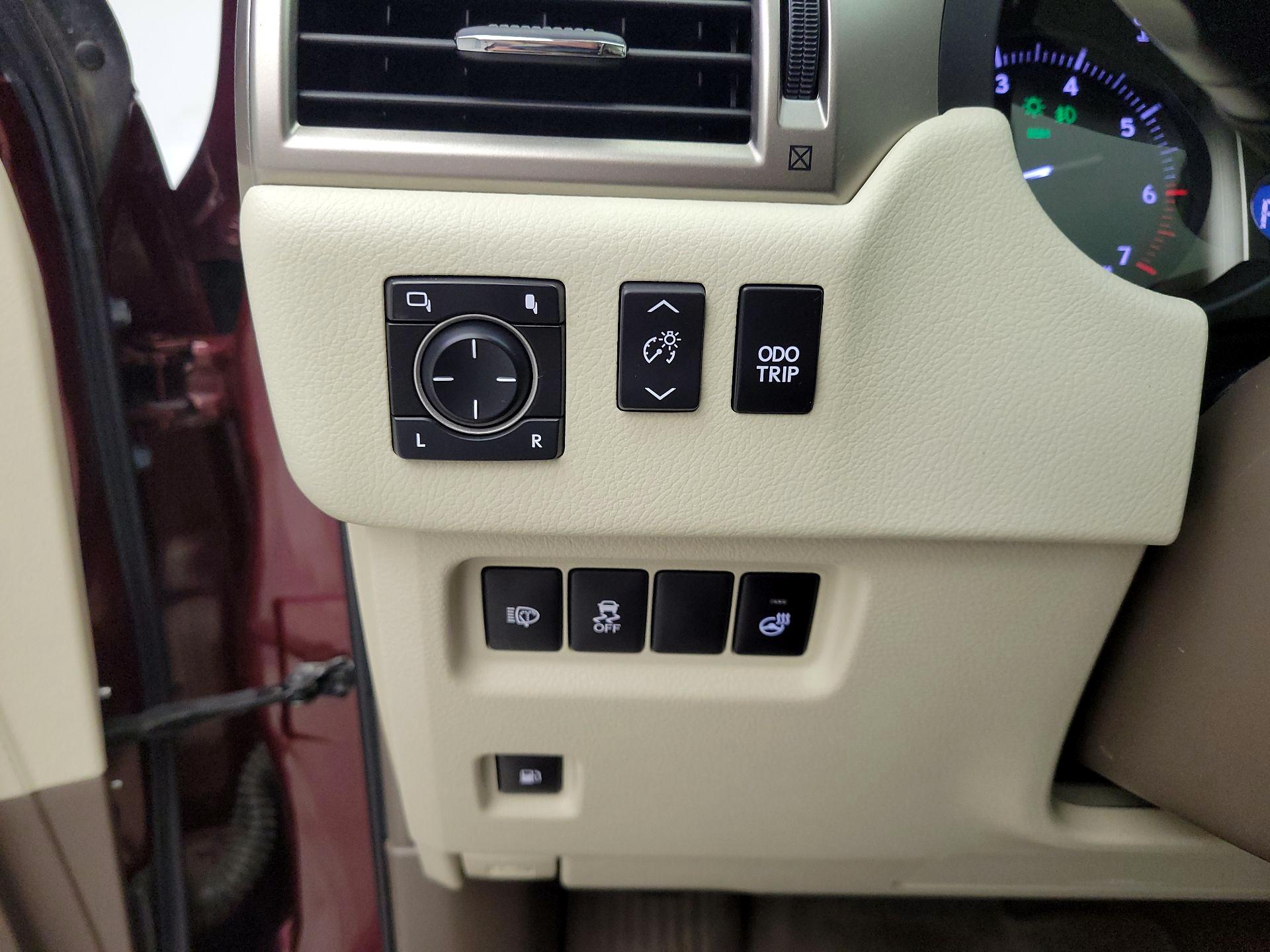 Thumbnail: 2017 Lexus GX - 13