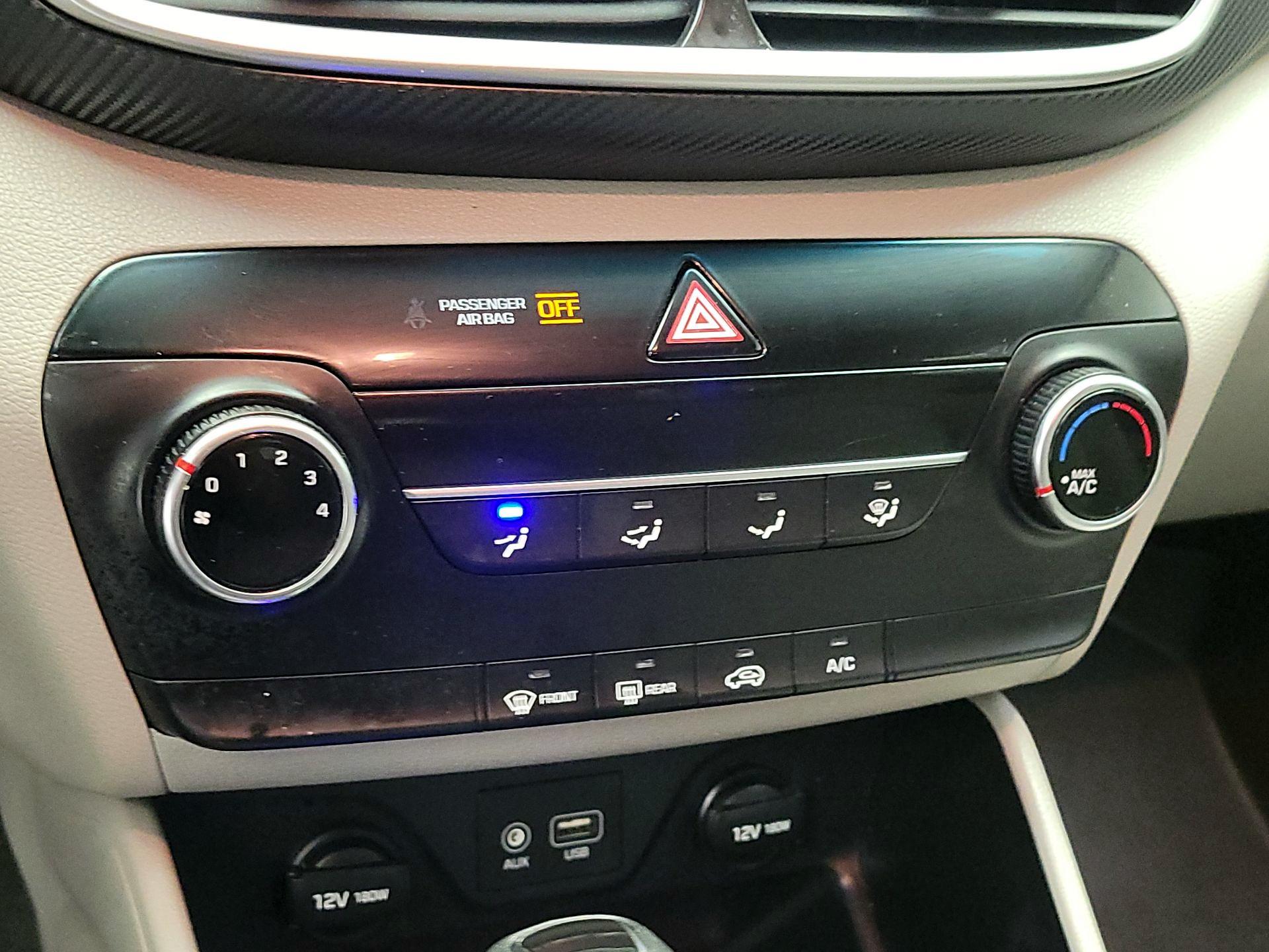Thumbnail: 2019 Hyundai Tucson - 16