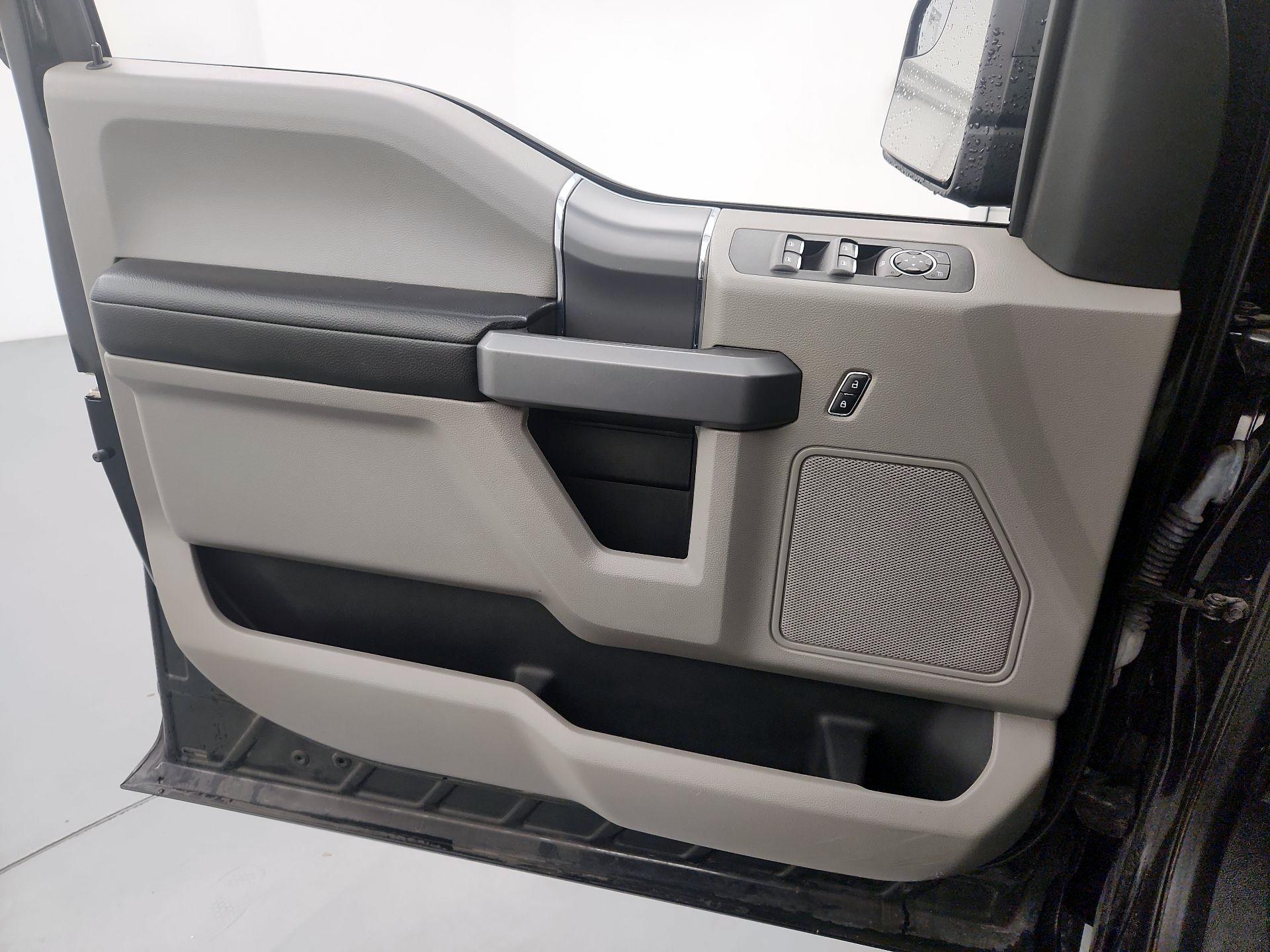 Thumbnail: 2018 Ford F-150 - 12