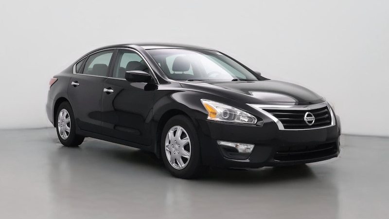 2014 Nissan Altima S Hero Image