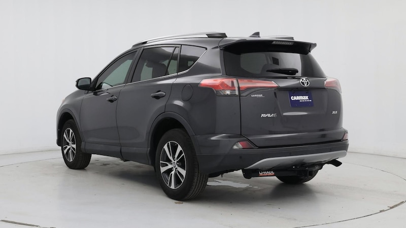 2018 Toyota RAV4 XLE 2