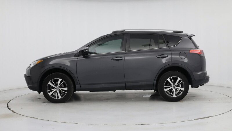 2018 Toyota RAV4 XLE 3