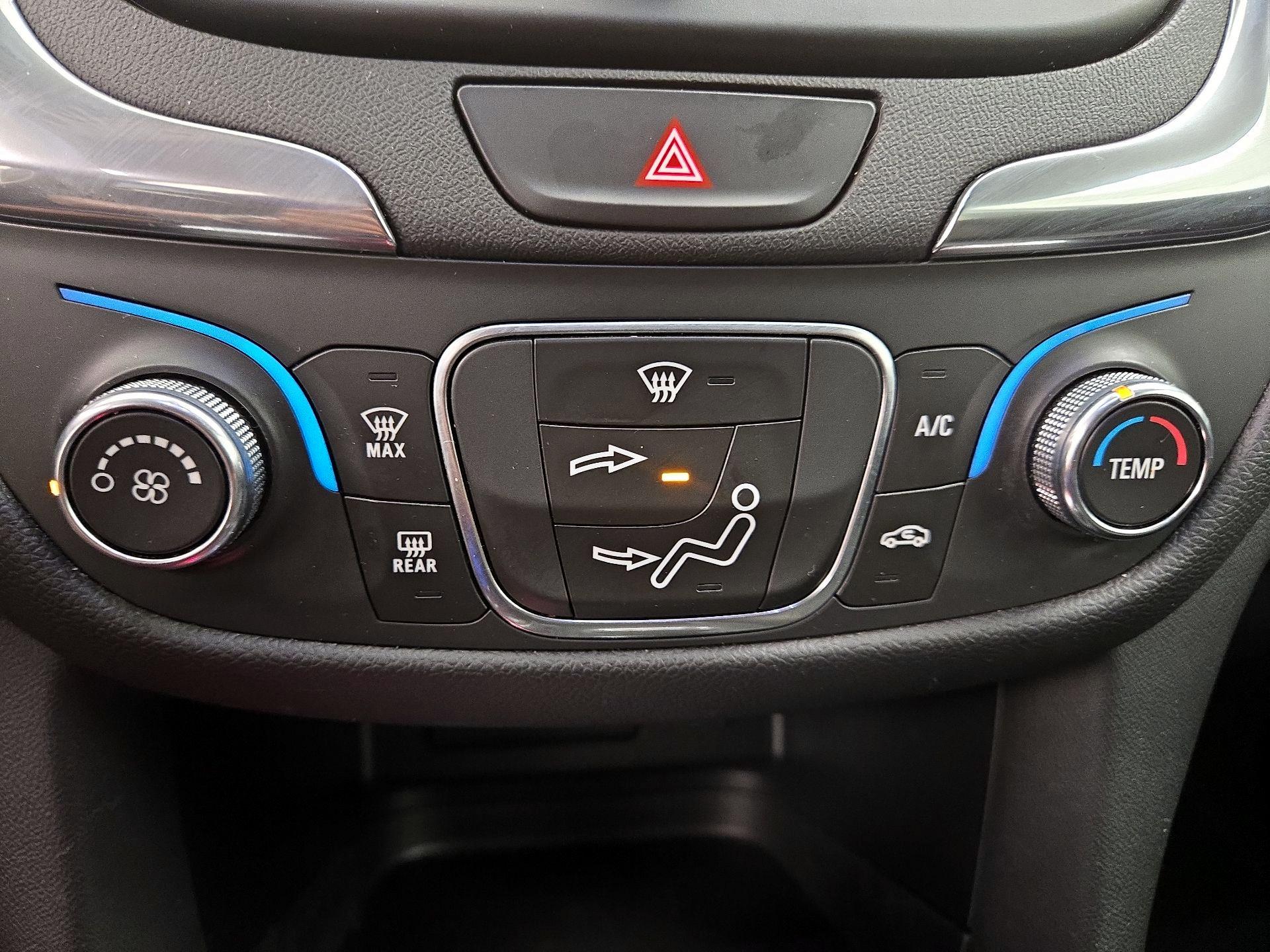 Thumbnail: 2020 Chevrolet Equinox - 16