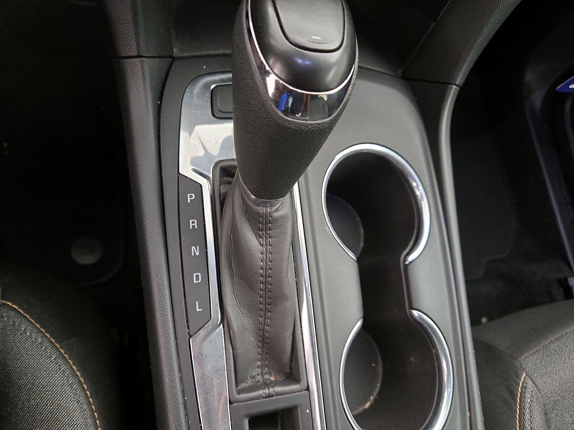 Thumbnail: 2020 Chevrolet Equinox - 17