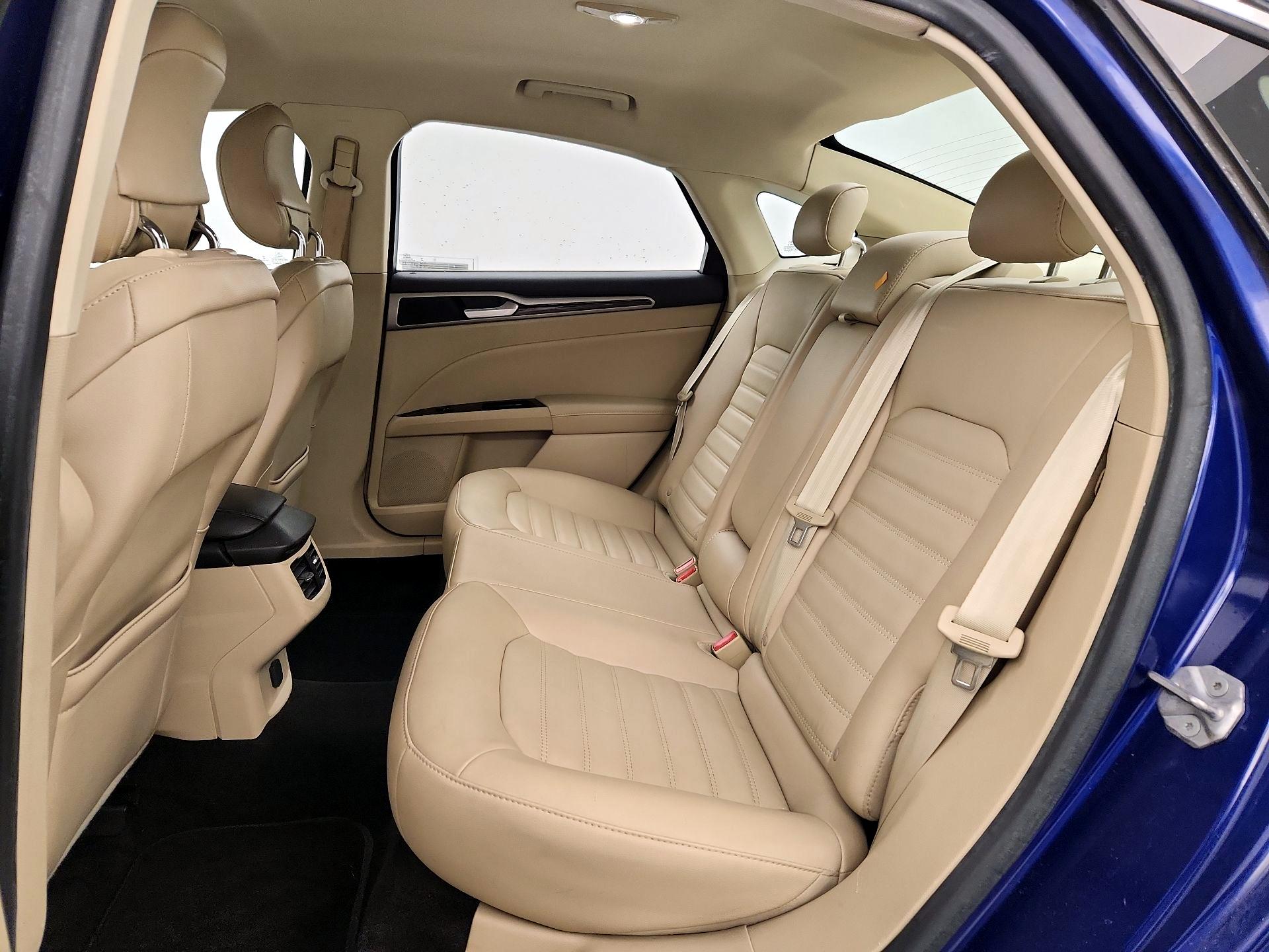 Thumbnail: 2014 Ford Fusion - 18