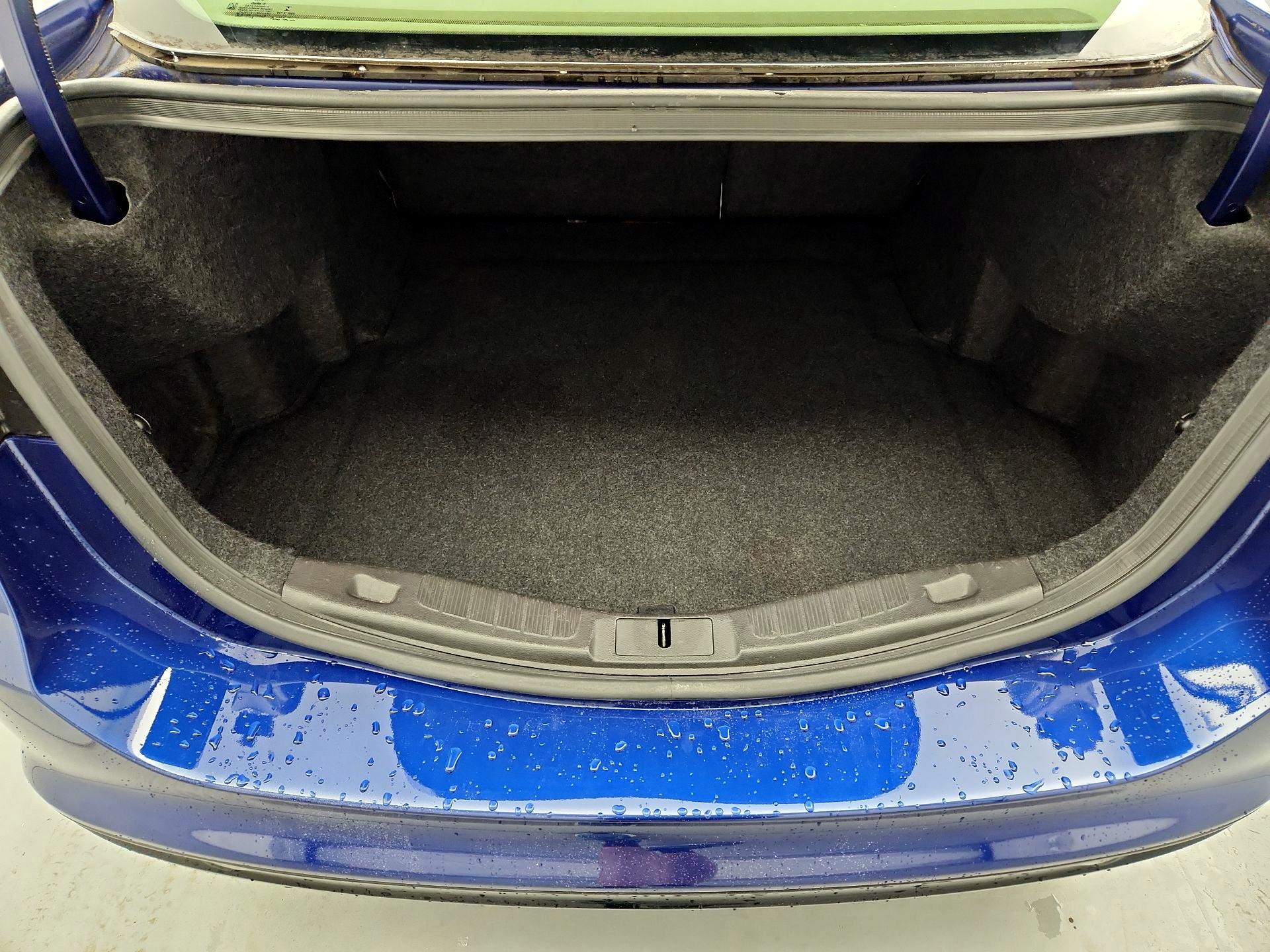 Thumbnail: 2014 Ford Fusion - 19