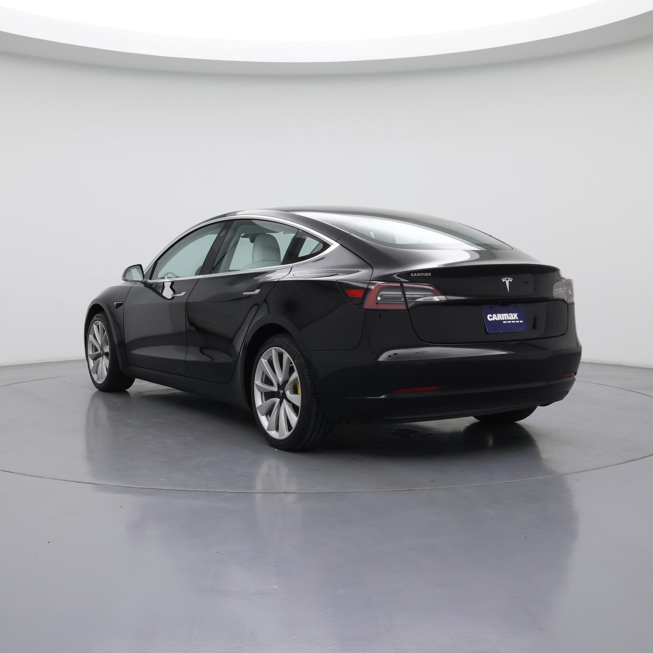 Thumbnail: 2018 Tesla Model 3 - 2