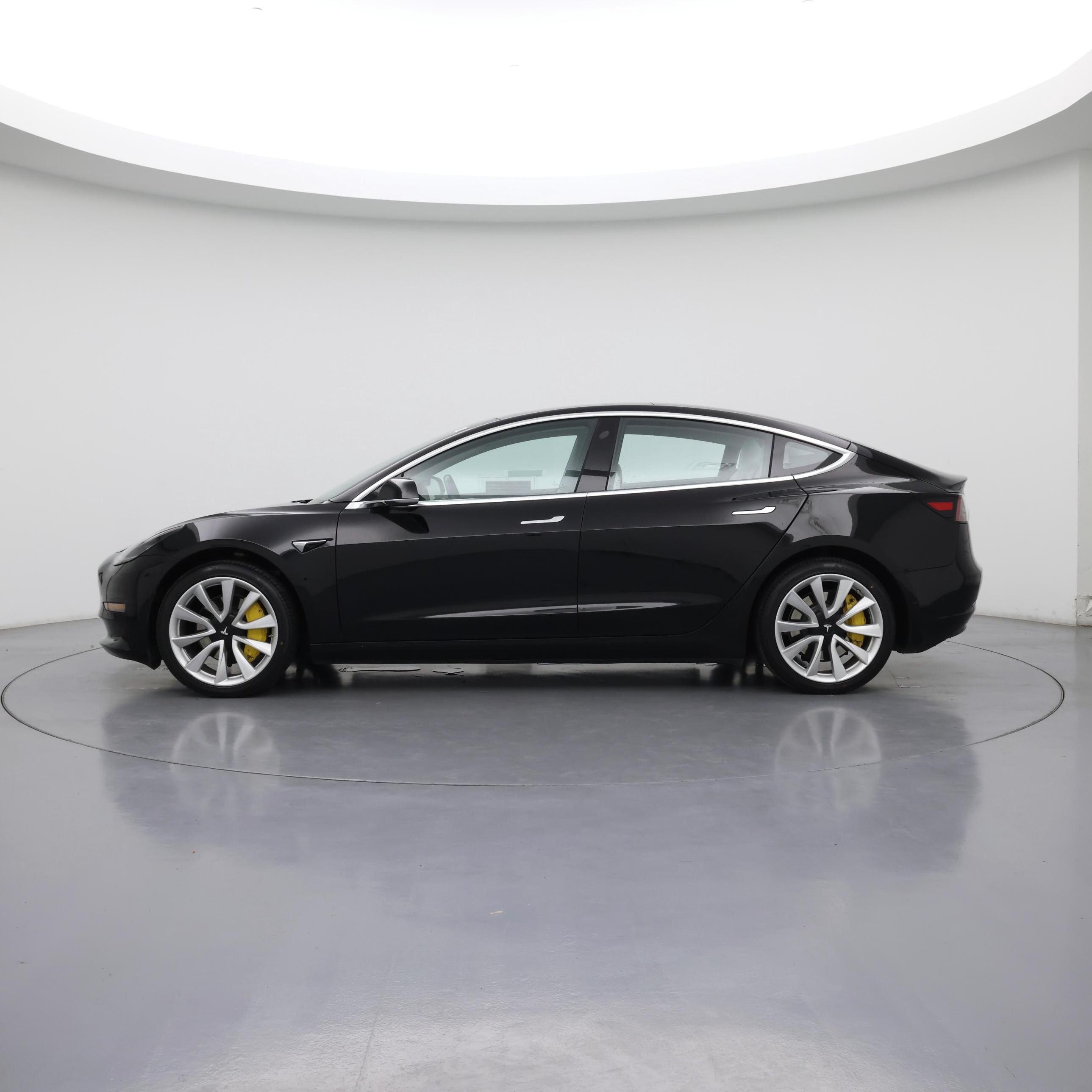 Thumbnail: 2018 Tesla Model 3 - 3