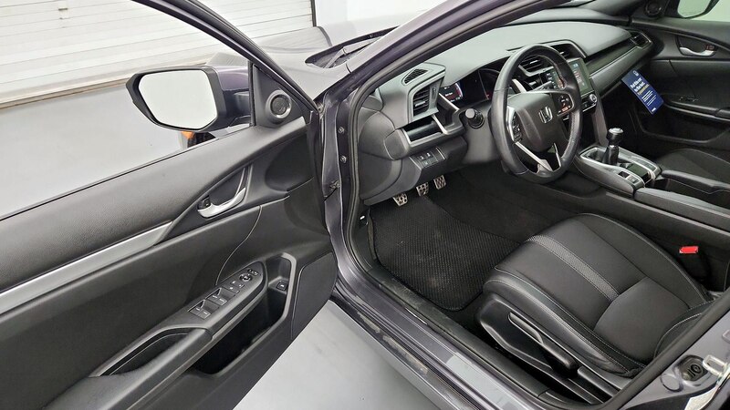2019 Honda Civic Sport 11