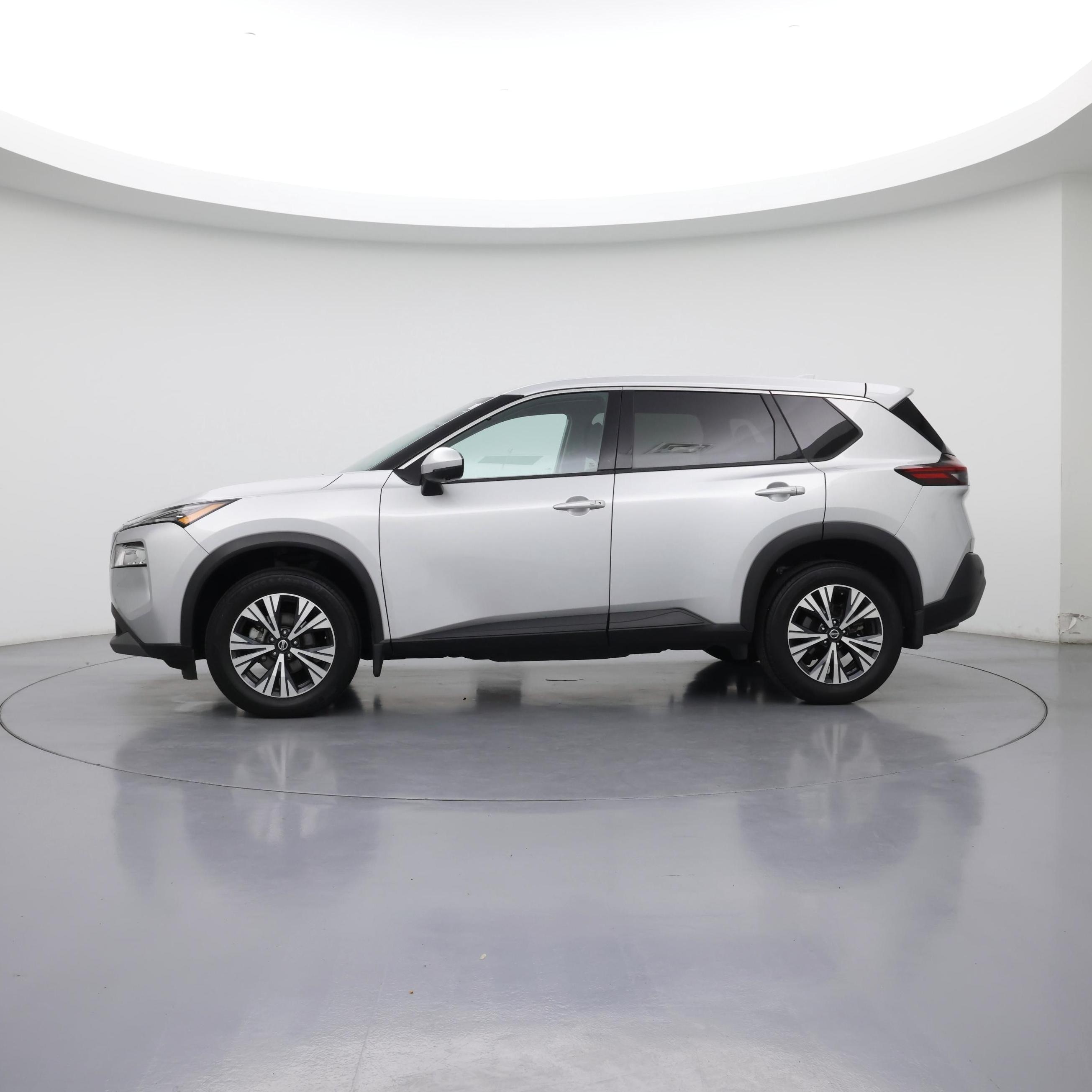 Thumbnail: 2021 Nissan Rogue - 3