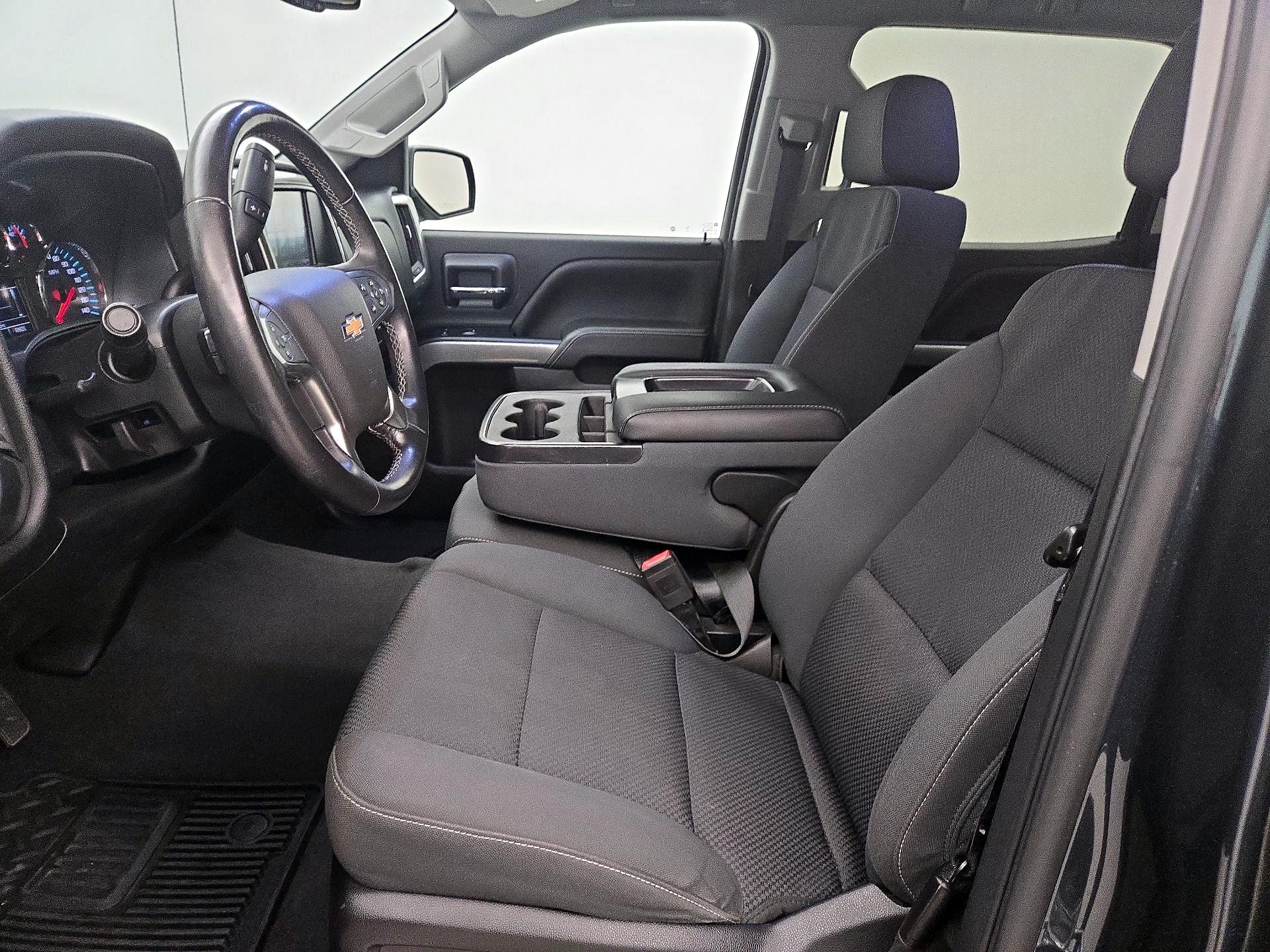 Thumbnail: 2018 Chevrolet Silverado 1500 - 11
