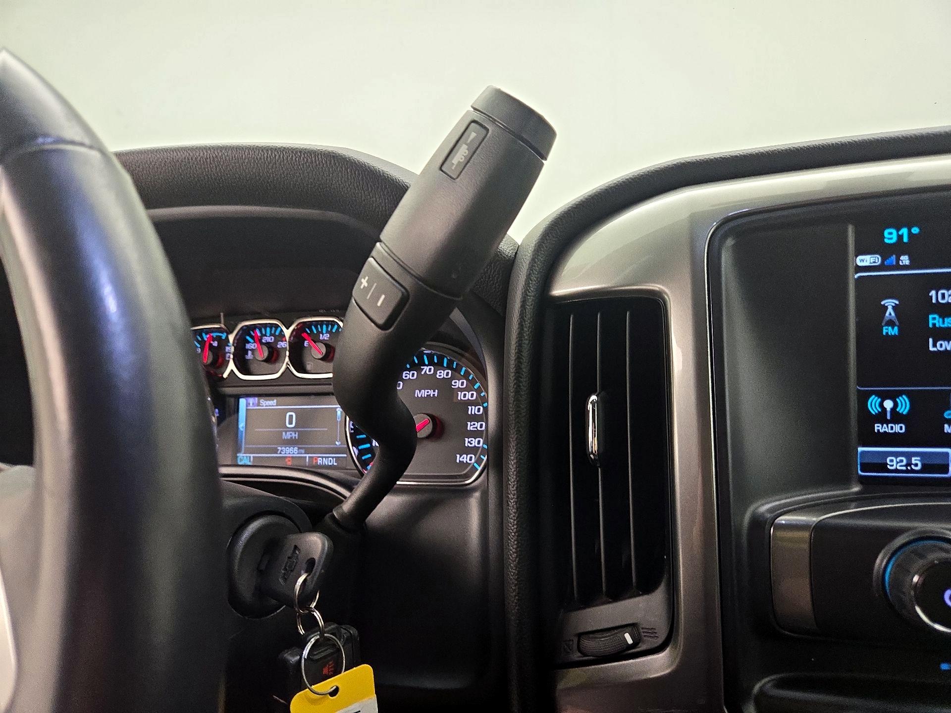 Thumbnail: 2018 Chevrolet Silverado 1500 - 17