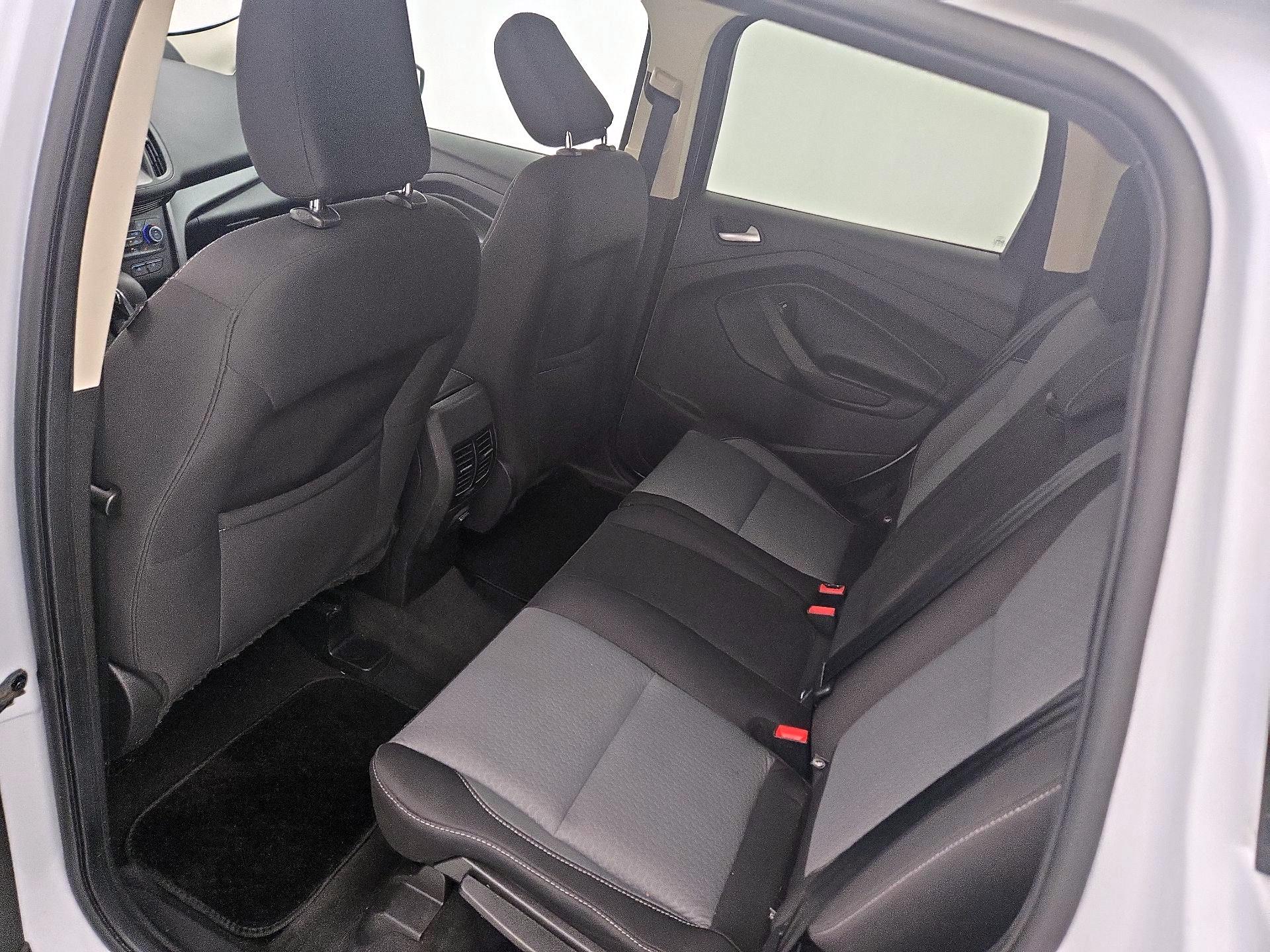 Thumbnail: 2019 Ford Escape - 19