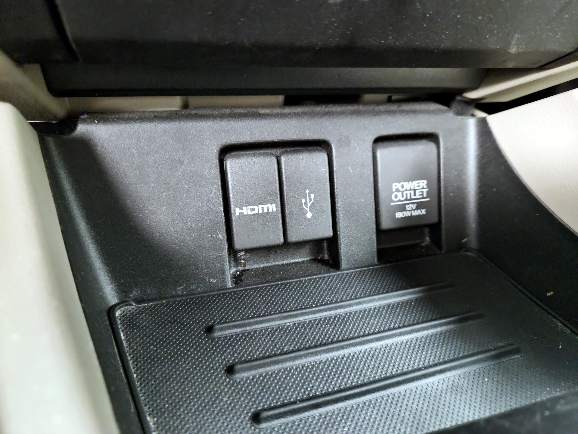 Thumbnail: 2014 Honda Civic - 18