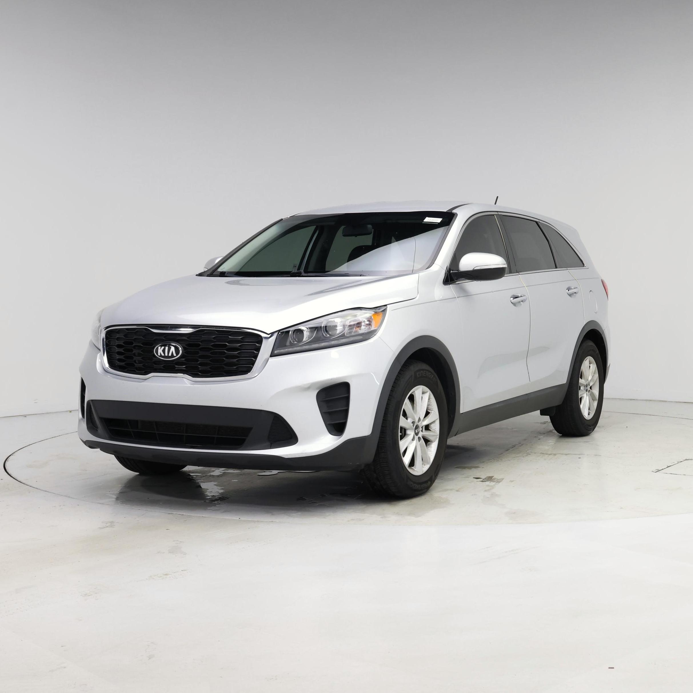 Thumbnail: 2019 Kia Sorento - 4