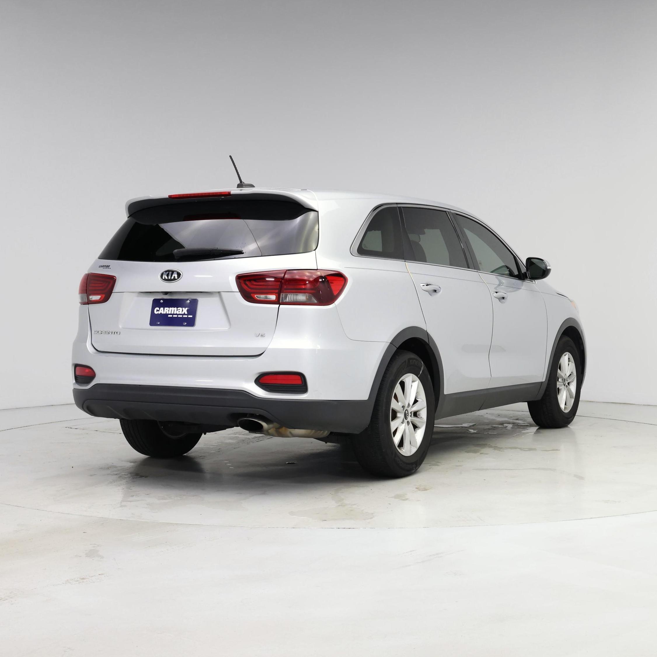 Thumbnail: 2019 Kia Sorento - 8