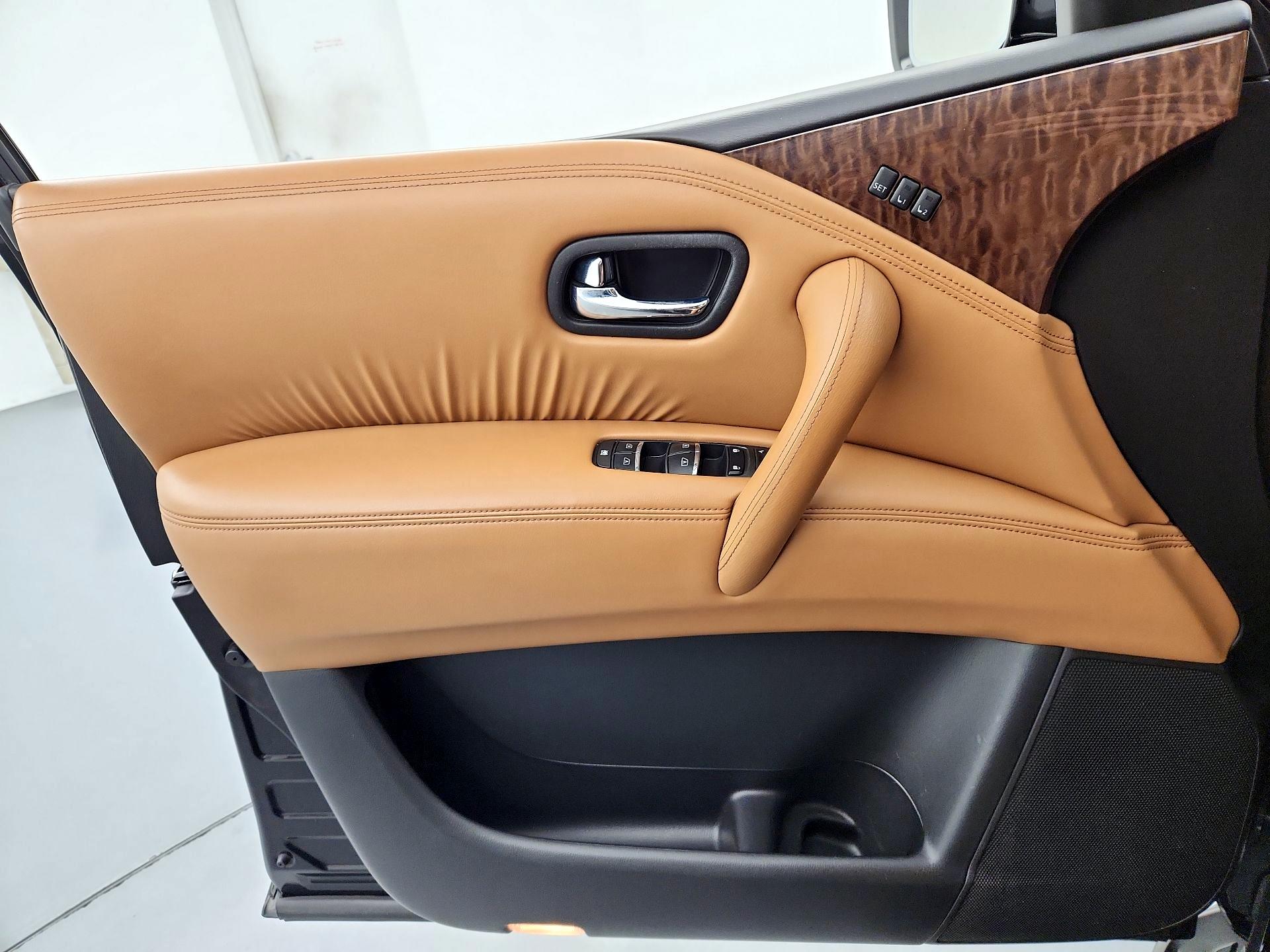 Thumbnail: 2017 Nissan Armada - 12