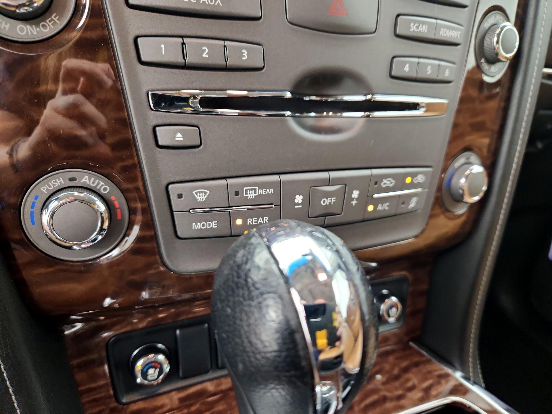 Thumbnail: 2017 Nissan Armada - 17