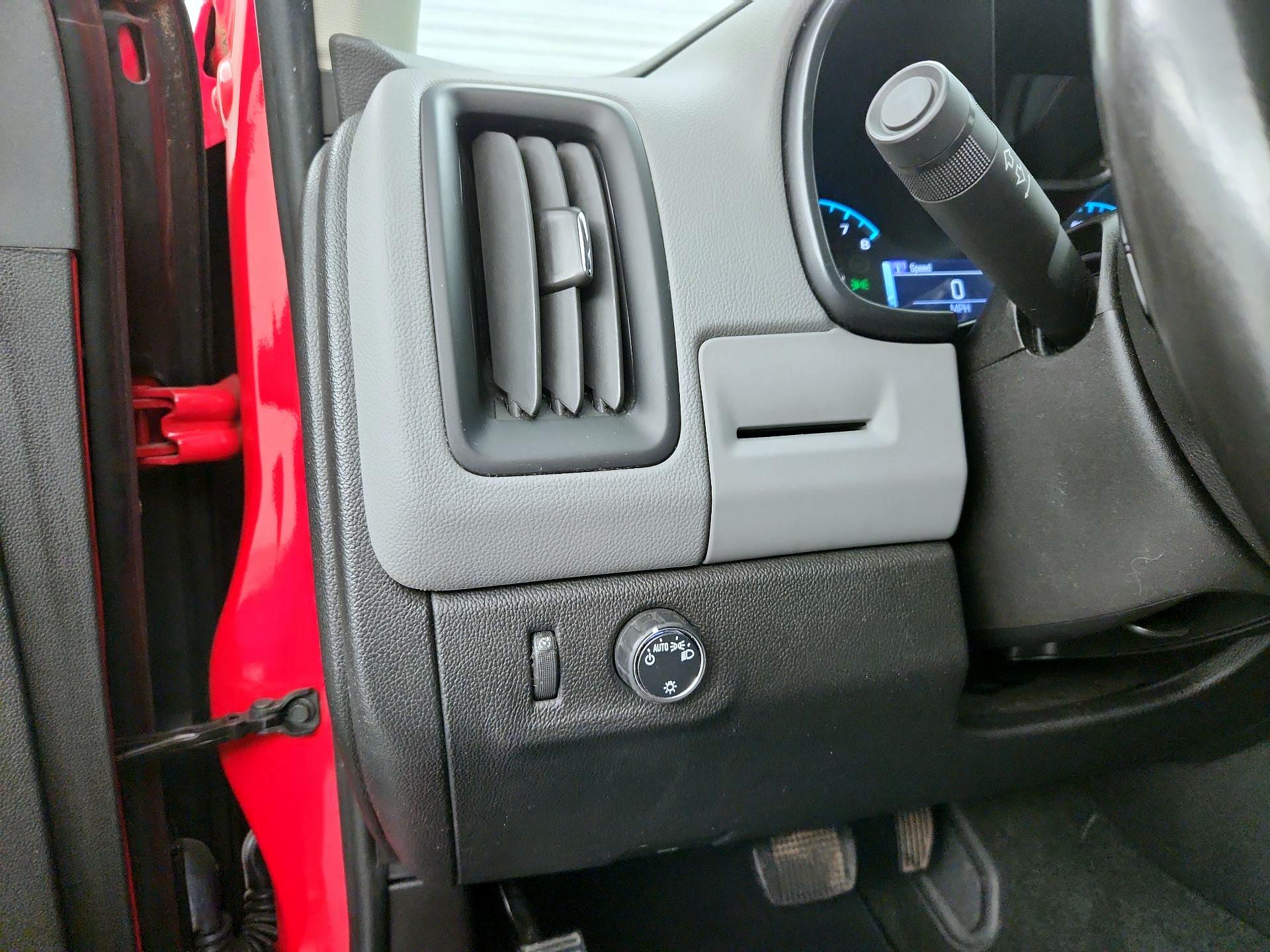 Thumbnail: 2018 Chevrolet Colorado - 13