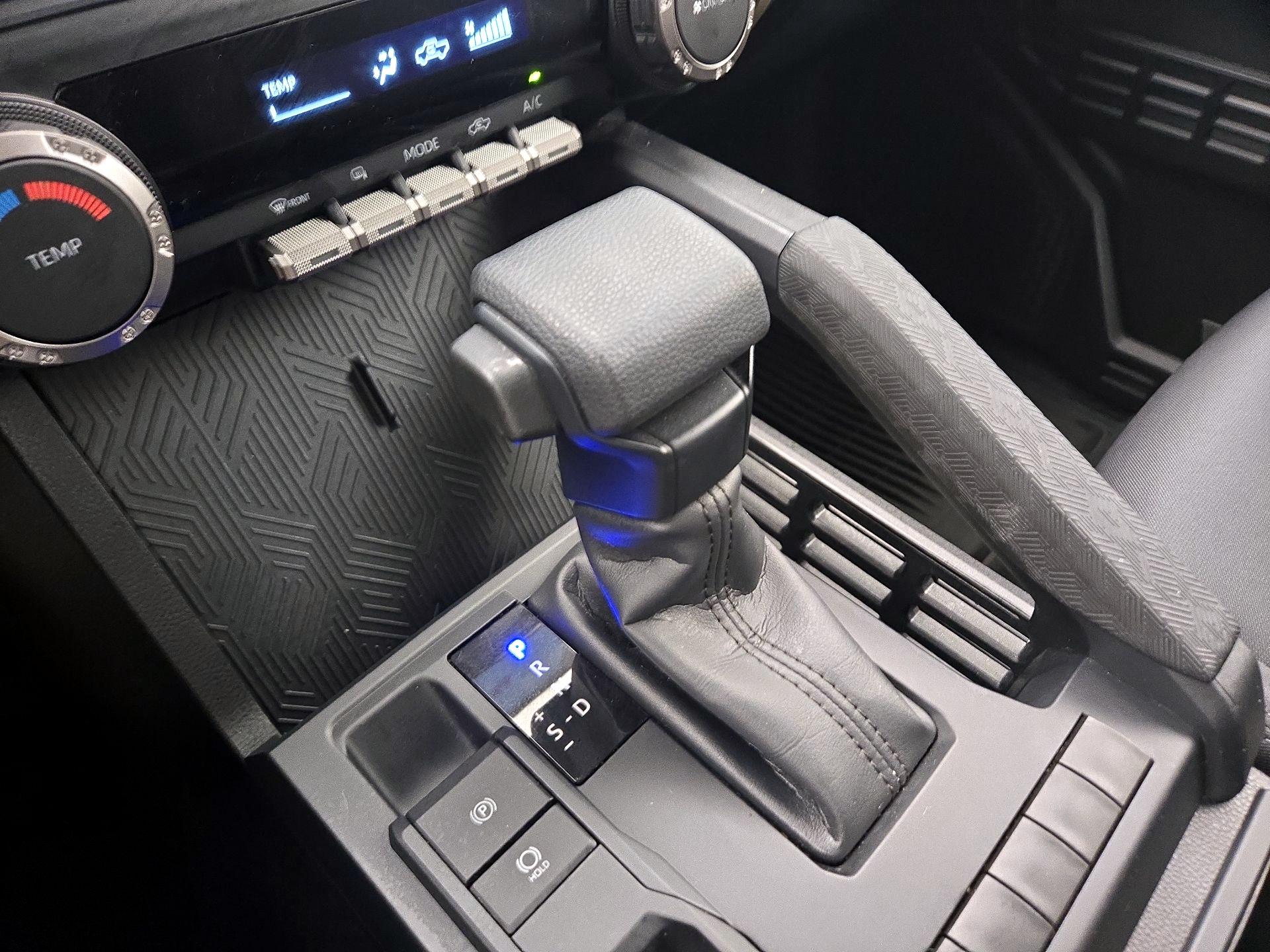 Thumbnail: 2024 Toyota Tacoma - 17