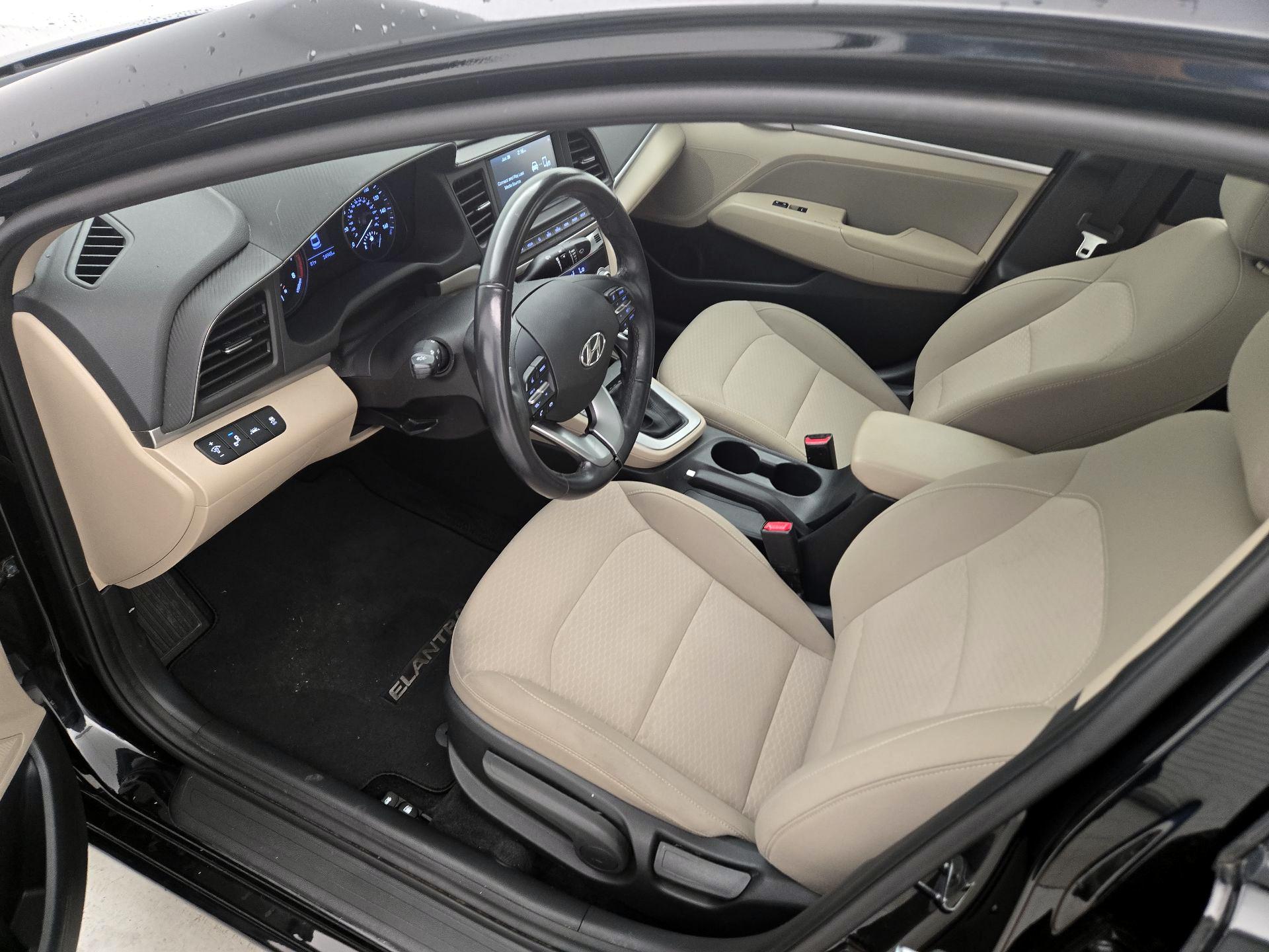 Thumbnail: 2020 Hyundai Elantra - 11